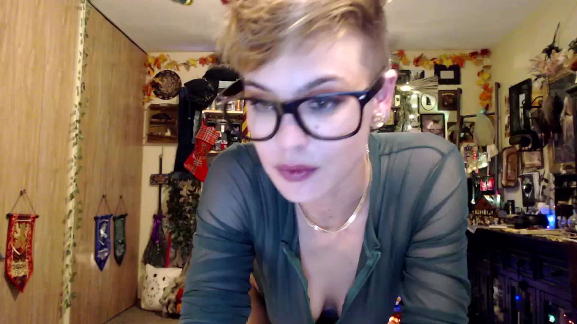Gallery image thumbnail from Ancored's myfreecams stream on, 12/12/2024, 01:50 image 6 of 20