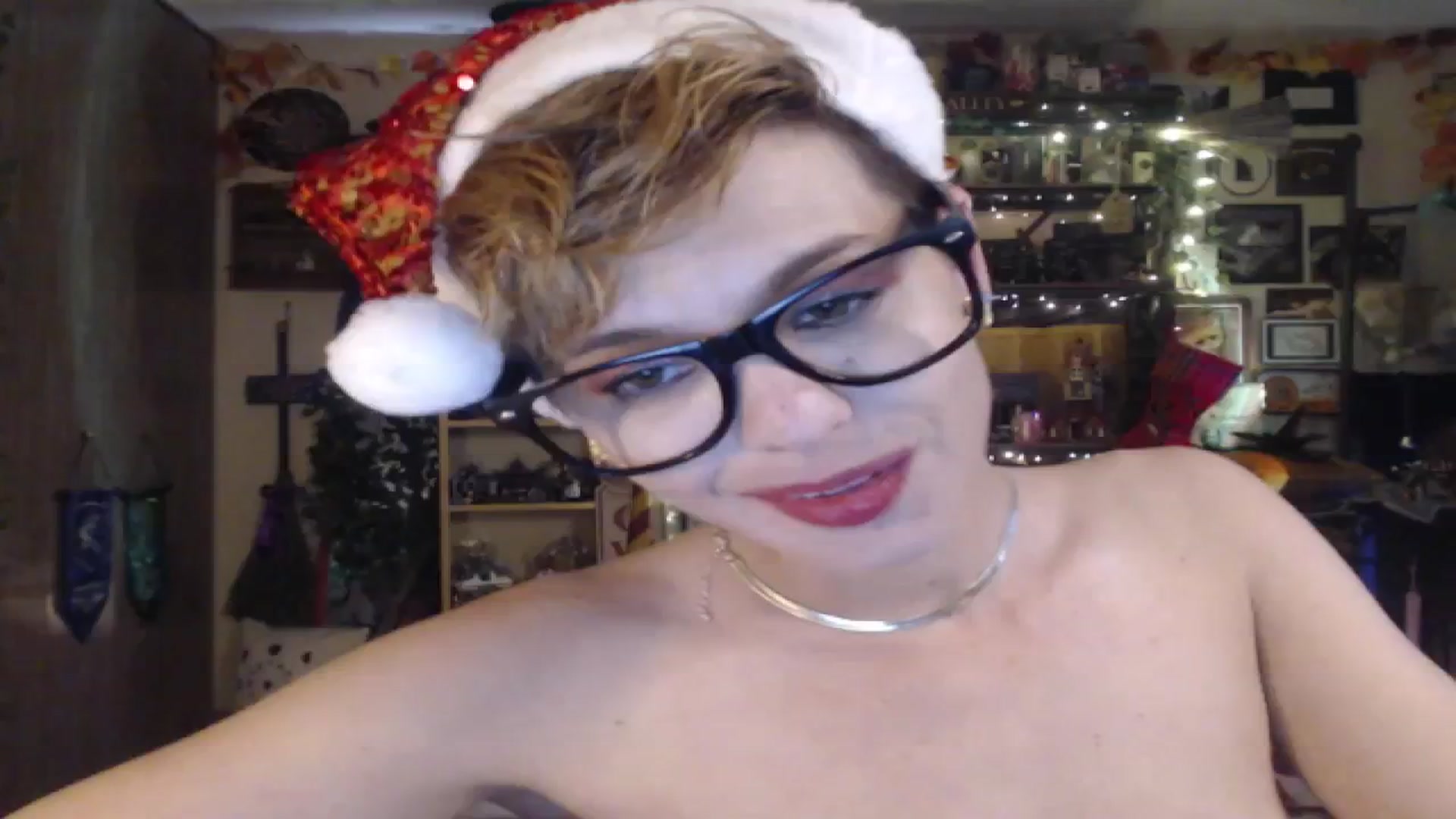 Gallery image thumbnail from Ancored's myfreecams stream on, 12/24/2024, 22:43 image 17 of 20