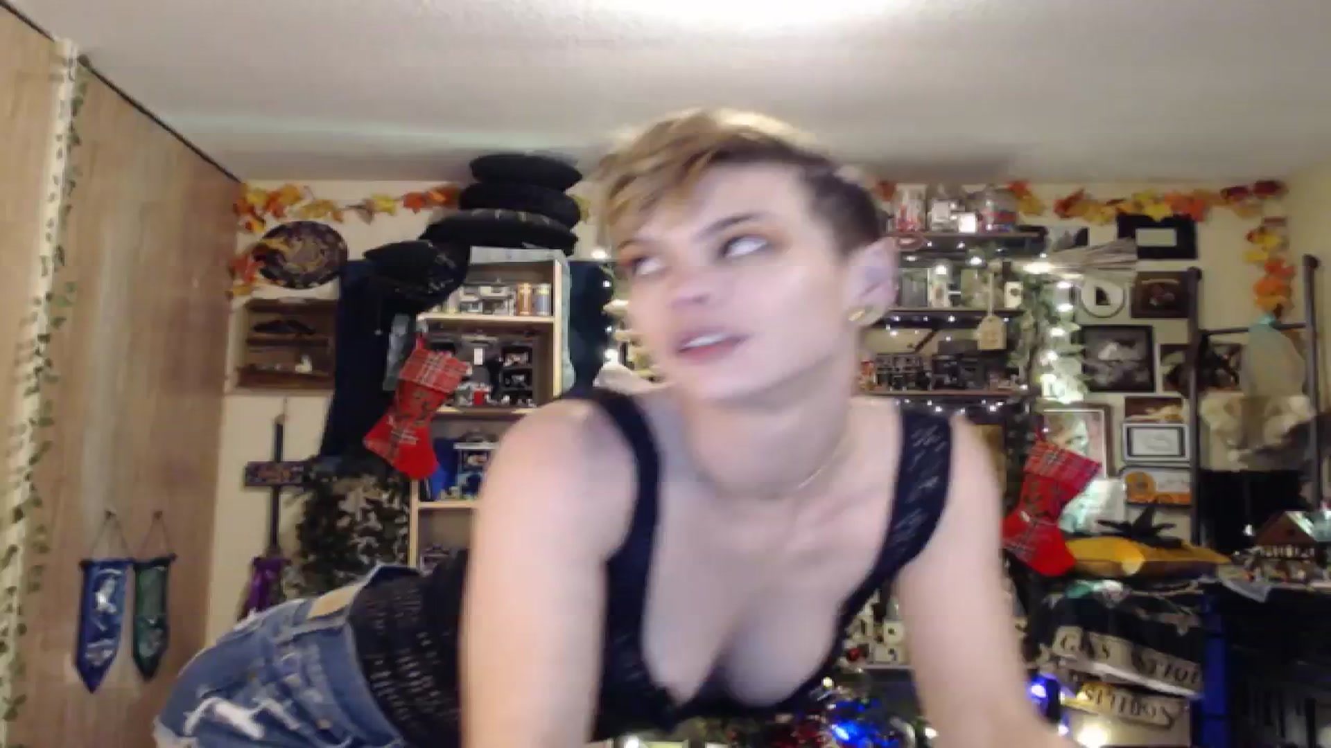 Gallery image thumbnail from Ancored's myfreecams stream on, 12/31/2024, 02:11 image 2 of 20