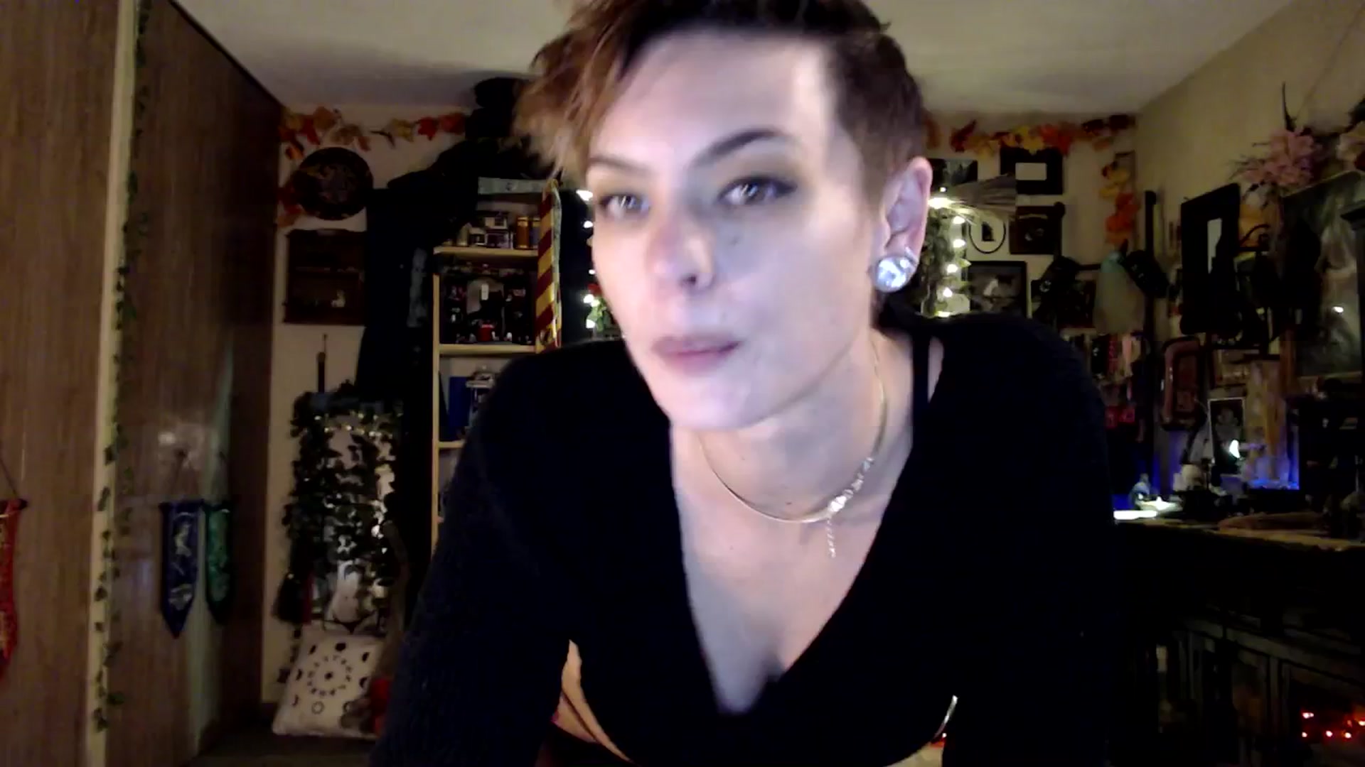 Gallery image thumbnail from Ancored's myfreecams stream on, 01/15/2025, 01:27 image 2 of 20