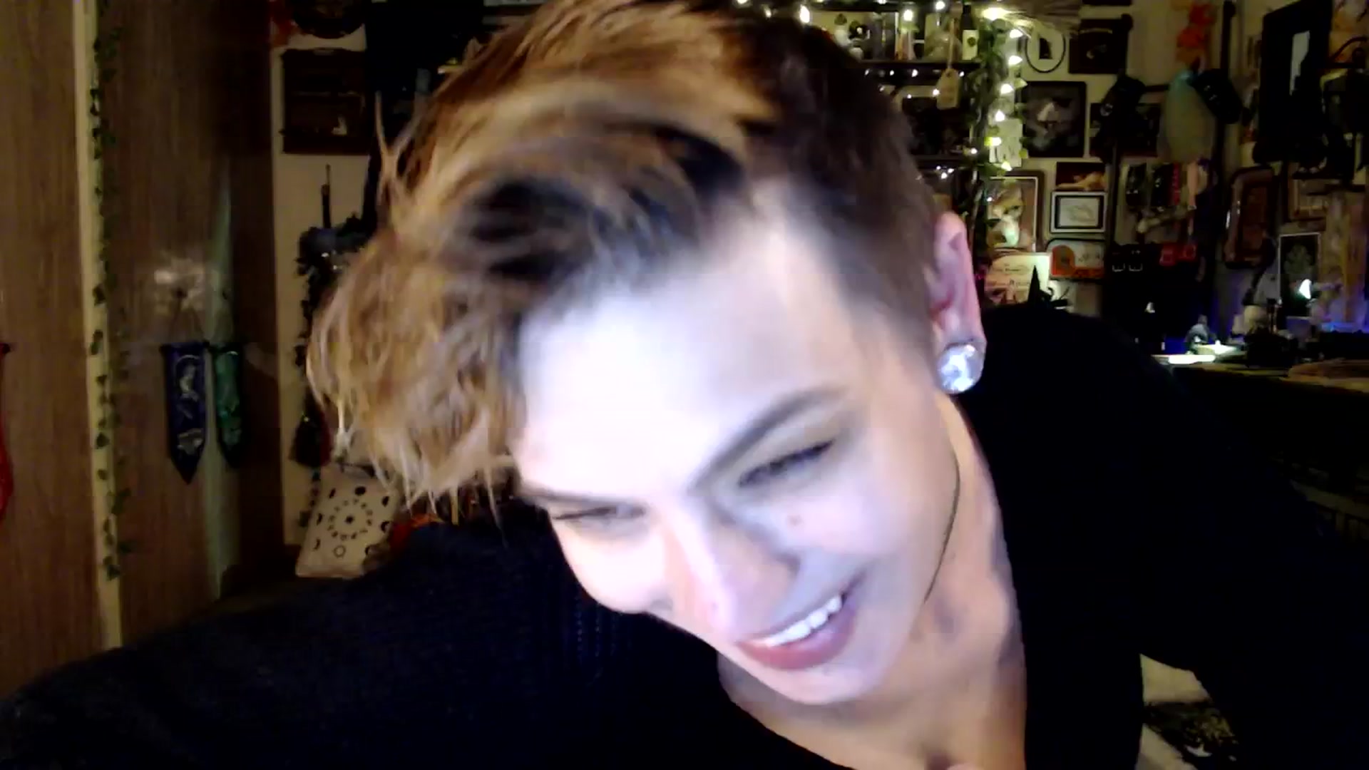 Gallery image thumbnail from Ancored's myfreecams stream on, 01/15/2025, 01:27 image 19 of 20