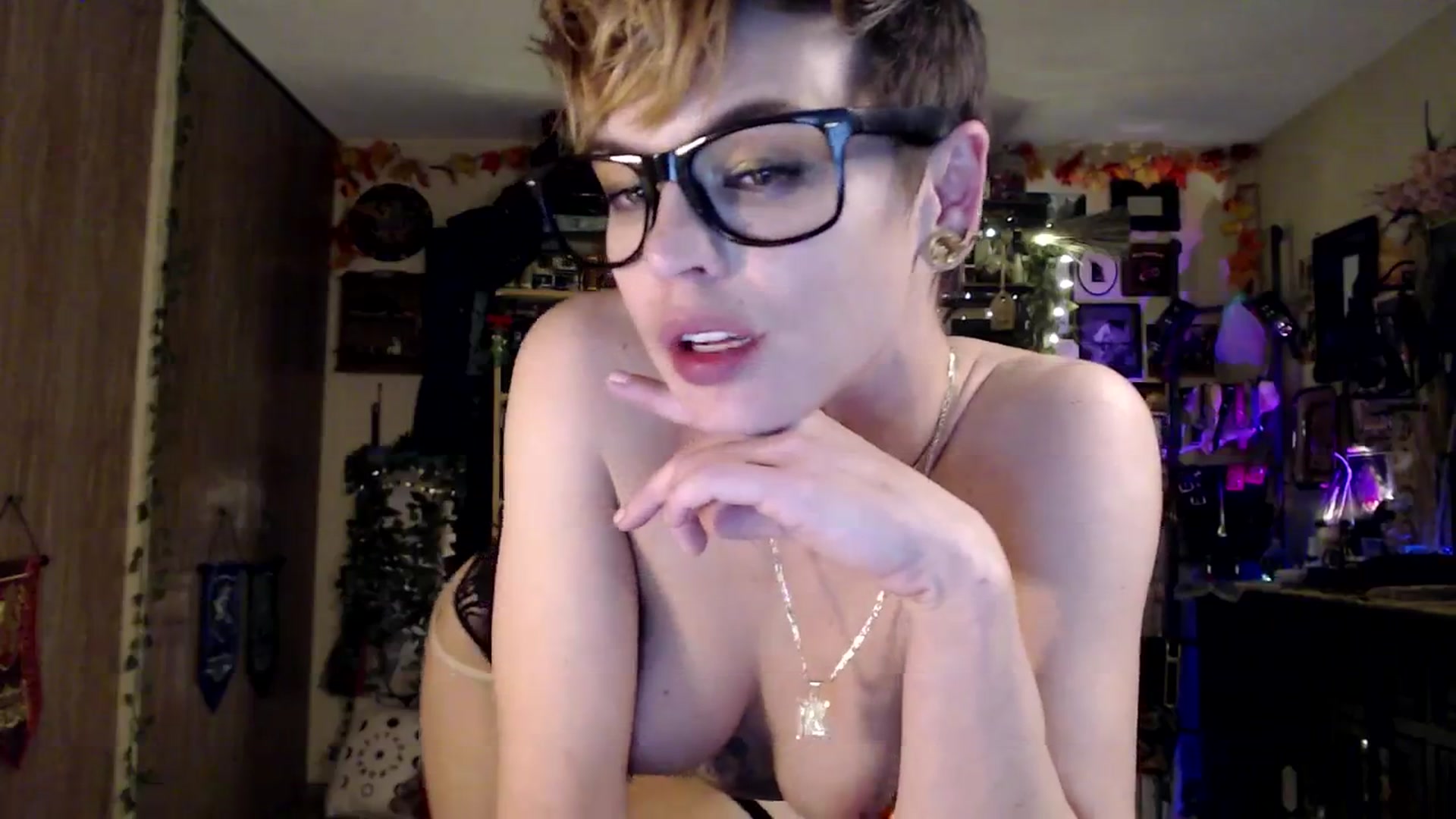 Gallery image thumbnail from Ancored's myfreecams stream on, 02/05/2025, 02:37 image 16 of 20