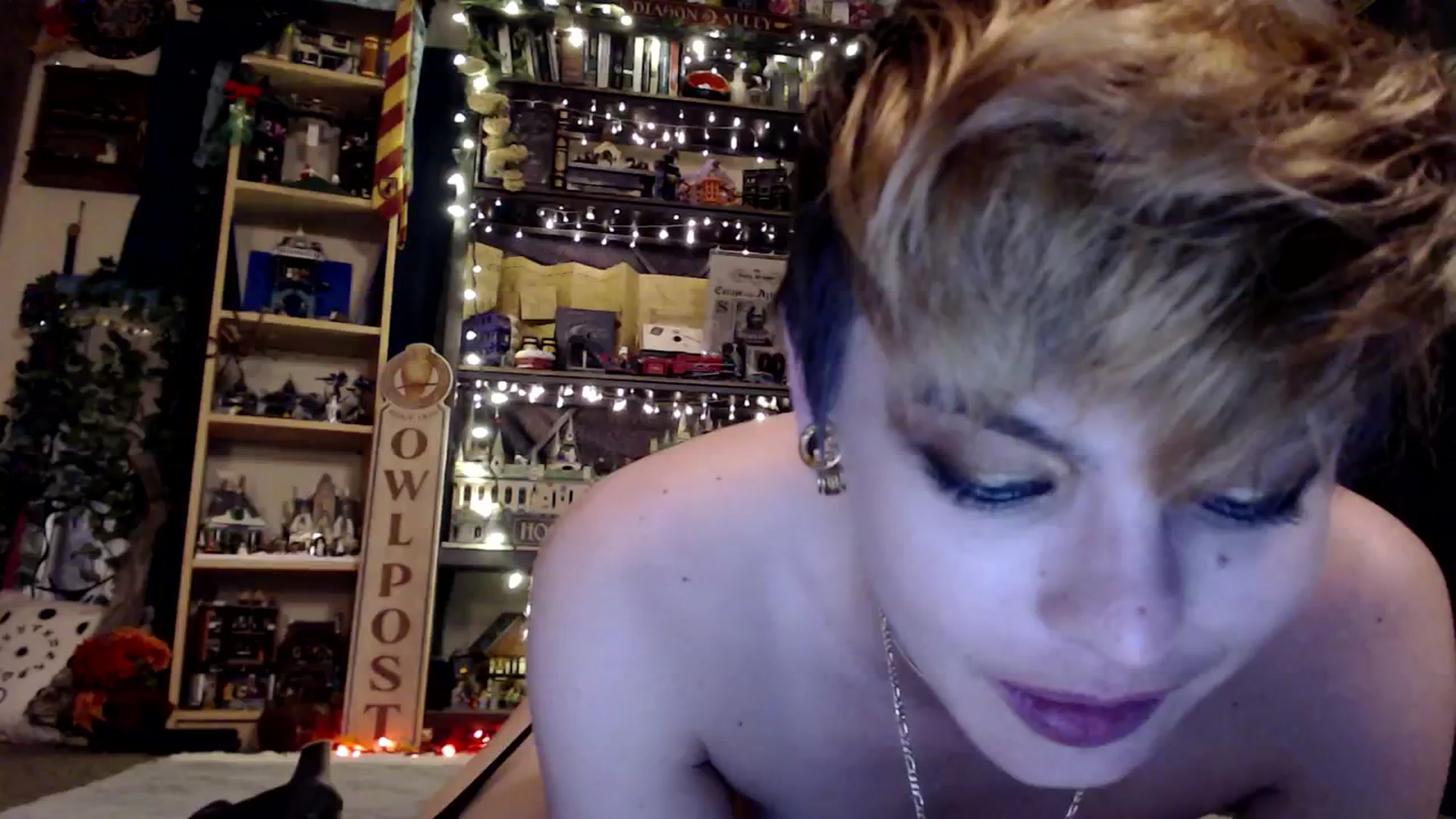 Gallery image thumbnail from Ancored's myfreecams stream on, 02/07/2025, 02:23 image 14 of 20