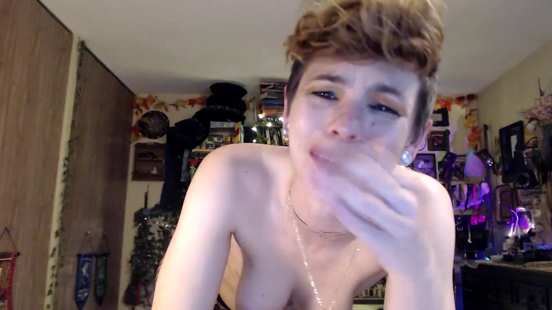Gallery image thumbnail from Ancored's myfreecams stream on, 02/08/2025, 01:32 image 19 of 20