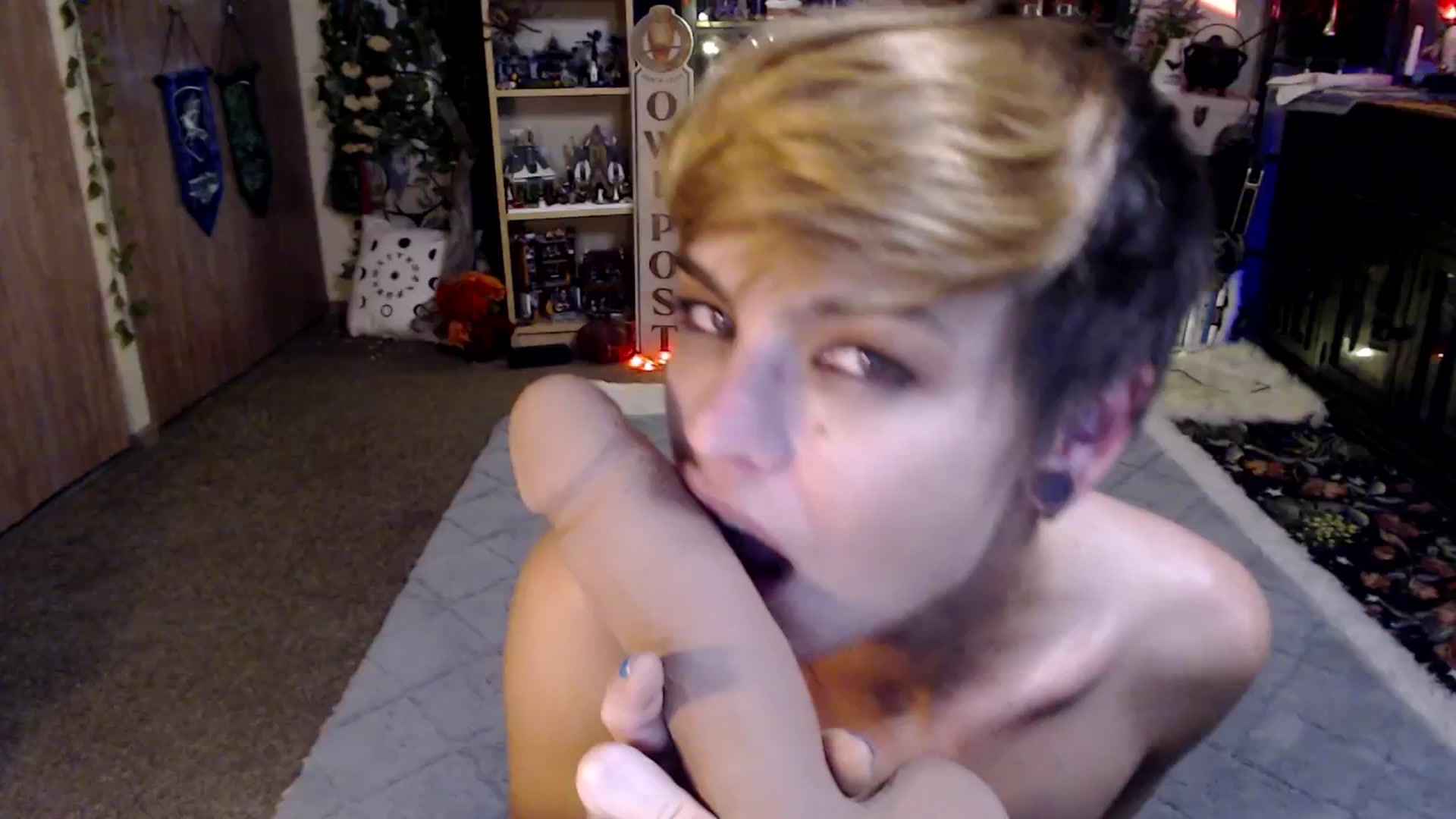 Gallery image thumbnail from Ancored's myfreecams stream on, 02/28/2025, 02:50 image 16 of 20