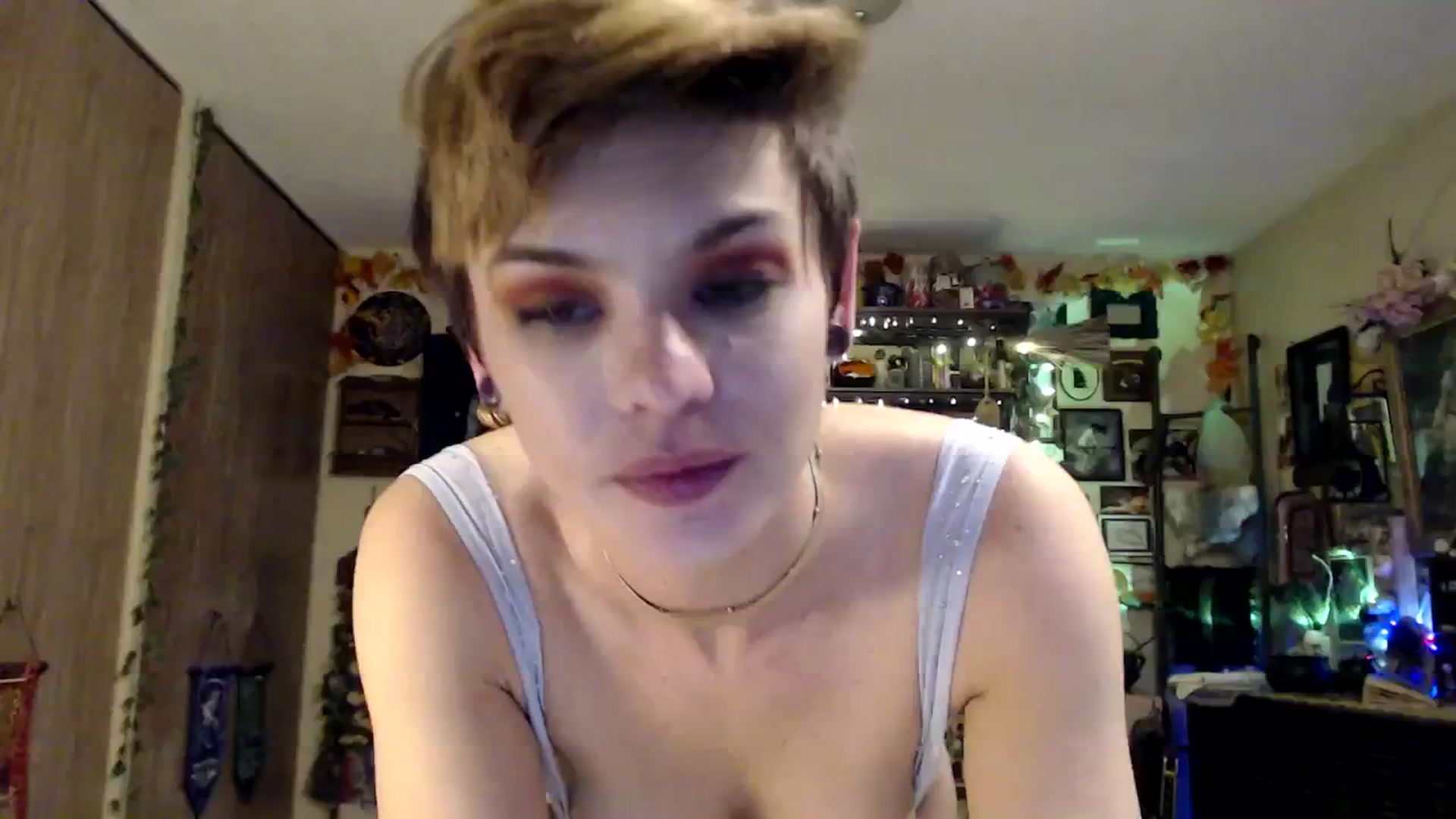 Gallery image thumbnail from Ancored's myfreecams stream on, 03/08/2025, 03:06 image 5 of 20