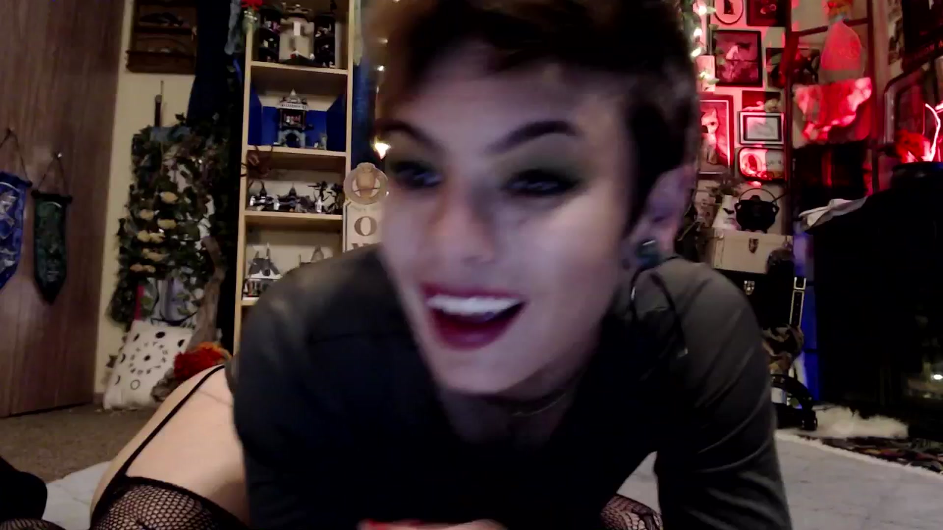 Gallery image thumbnail from Ancored's myfreecams stream on, 03/10/2025, 23:45 image 4 of 20