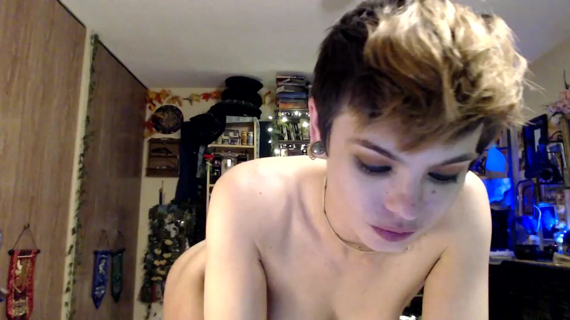 Gallery image thumbnail from Ancored's myfreecams stream on, 03/12/2025, 02:21 image 15 of 20