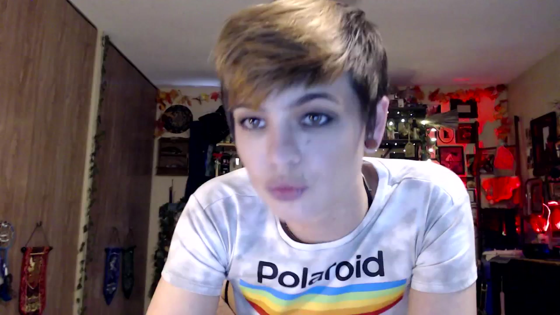 Gallery image thumbnail from Ancored's myfreecams stream on, 03/13/2025, 23:44 image 13 of 20