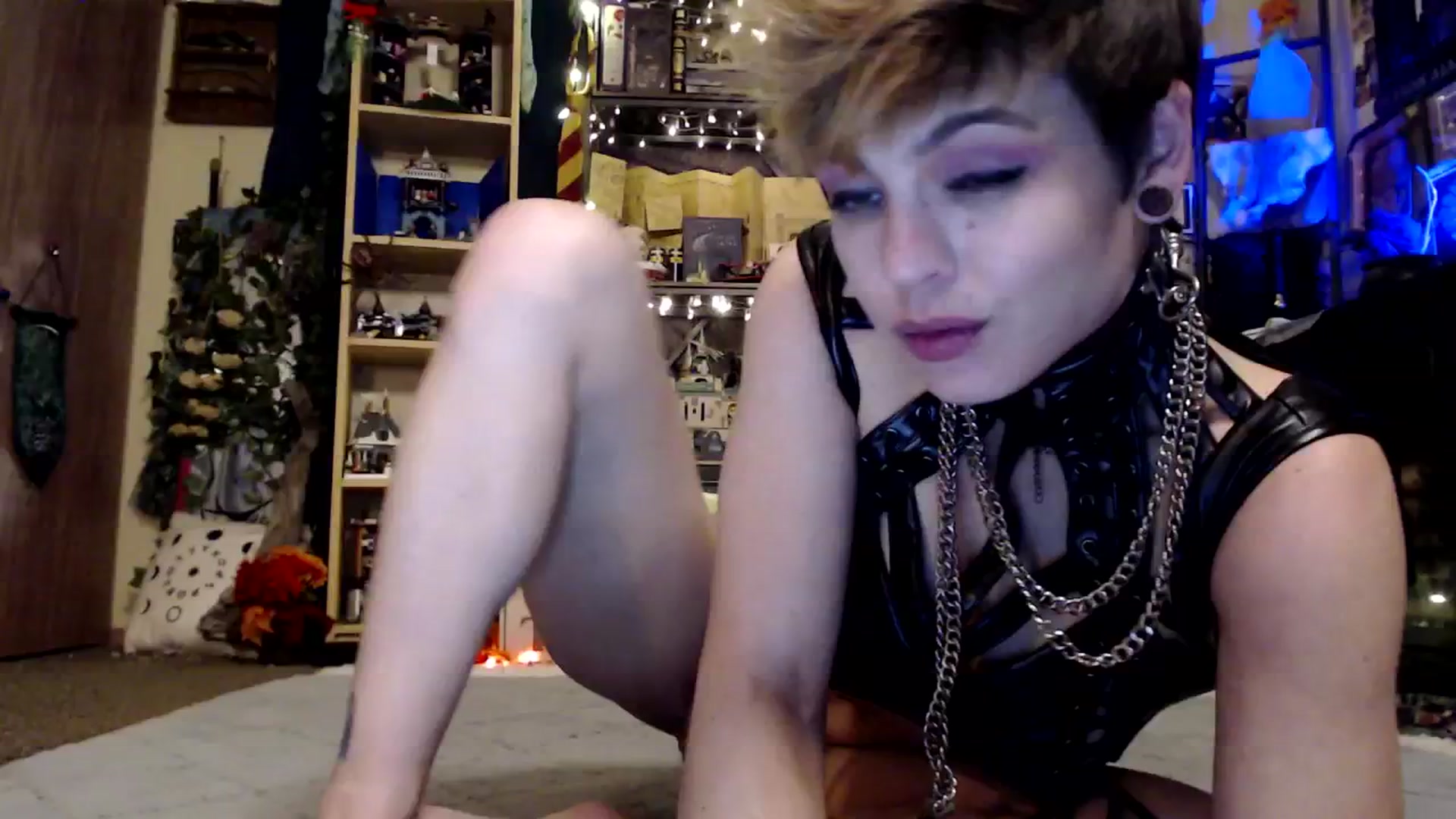 Gallery image thumbnail from Ancored's myfreecams stream on, 03/15/2025, 02:51 image 19 of 20