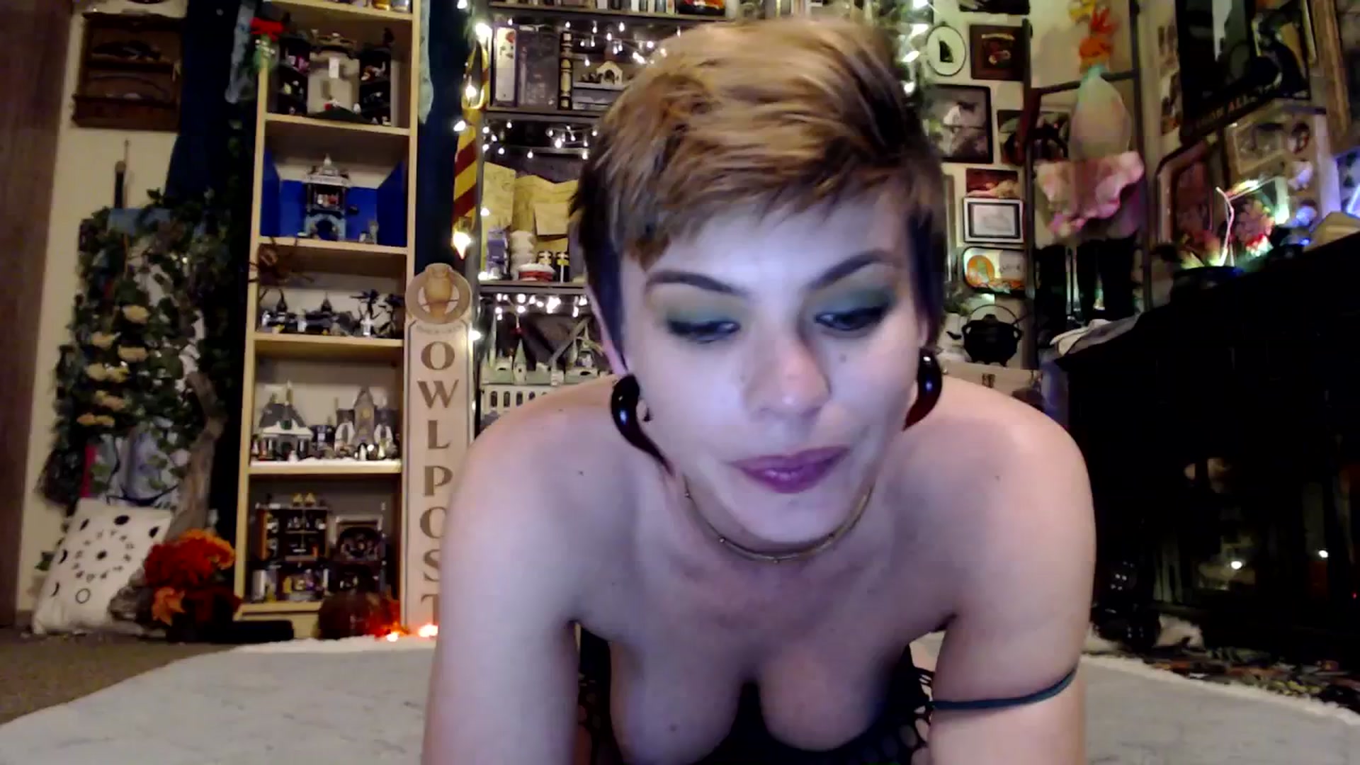 Gallery image thumbnail from Ancored's myfreecams stream on, 03/20/2025, 24:22 image 8 of 20