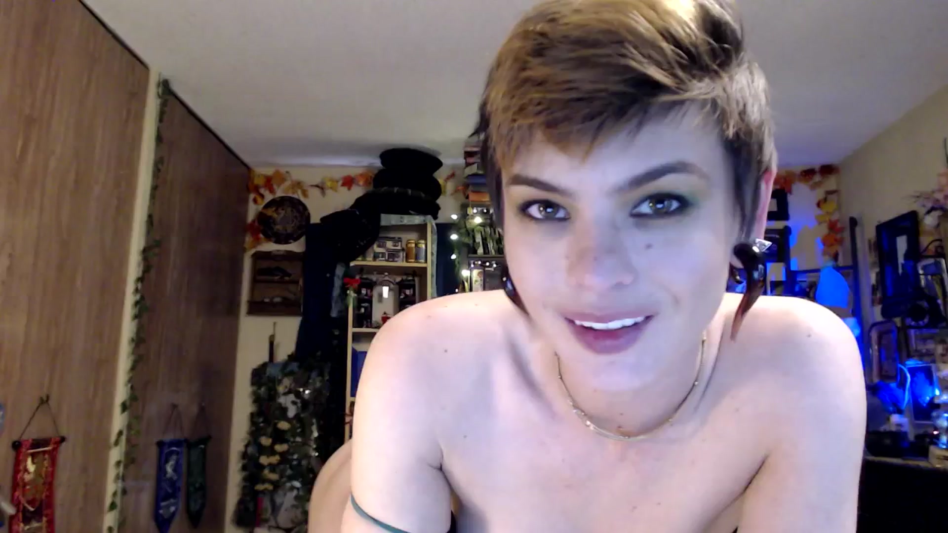 Gallery image thumbnail from Ancored's myfreecams stream on, 03/20/2025, 24:22 image 17 of 20