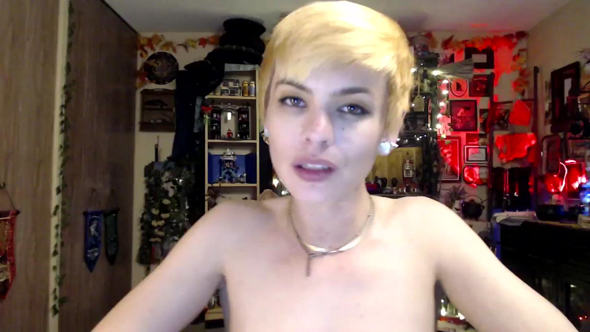 Gallery image thumbnail from Ancored's myfreecams stream on, 03/21/2025, 02:16 image 11 of 20