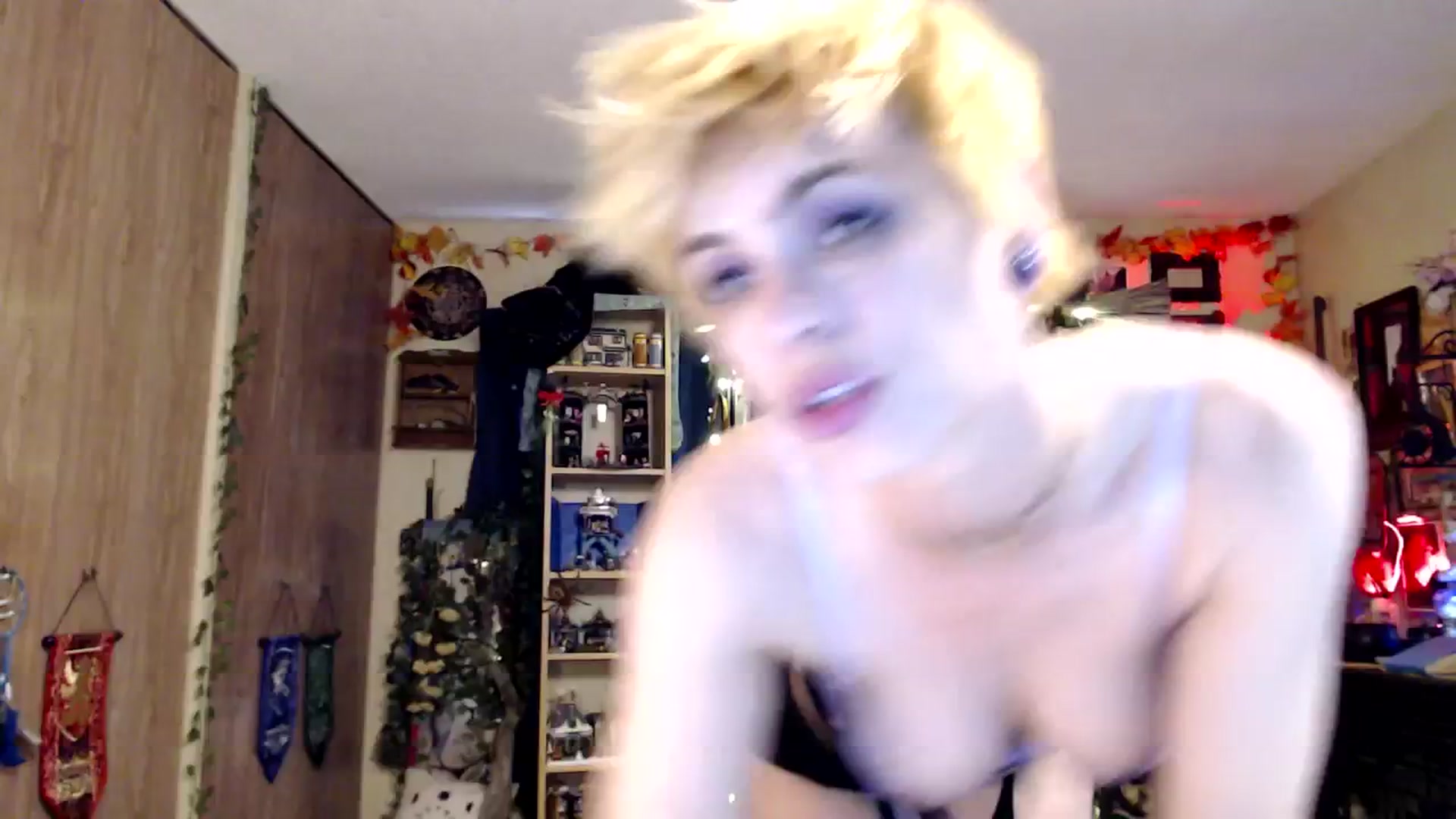 Gallery image thumbnail from Ancored's myfreecams stream on, 03/26/2025, 24:07 image 4 of 20