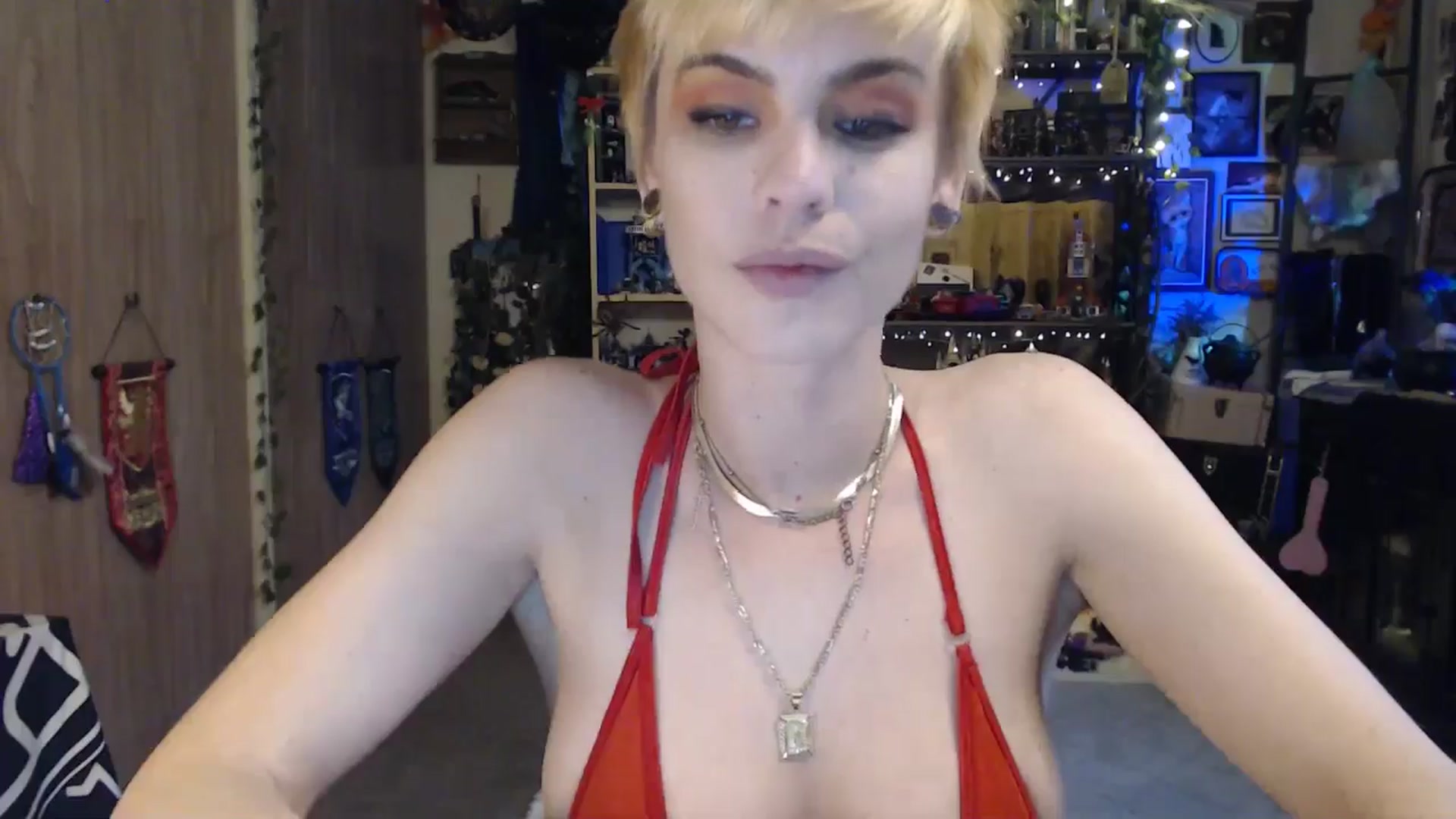 Gallery image thumbnail from Ancored's myfreecams stream on, 04/03/2025, 21:44 image 8 of 20