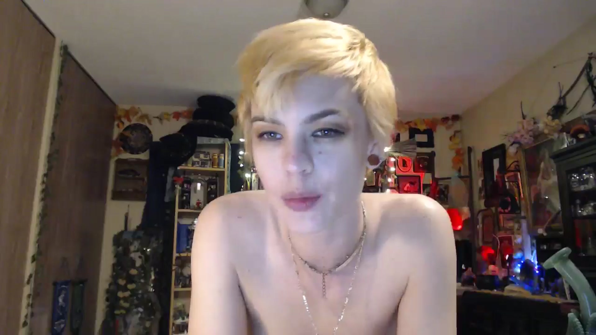 Gallery image thumbnail from Ancored's myfreecams stream on, 04/05/2025, 01:43 image 12 of 20