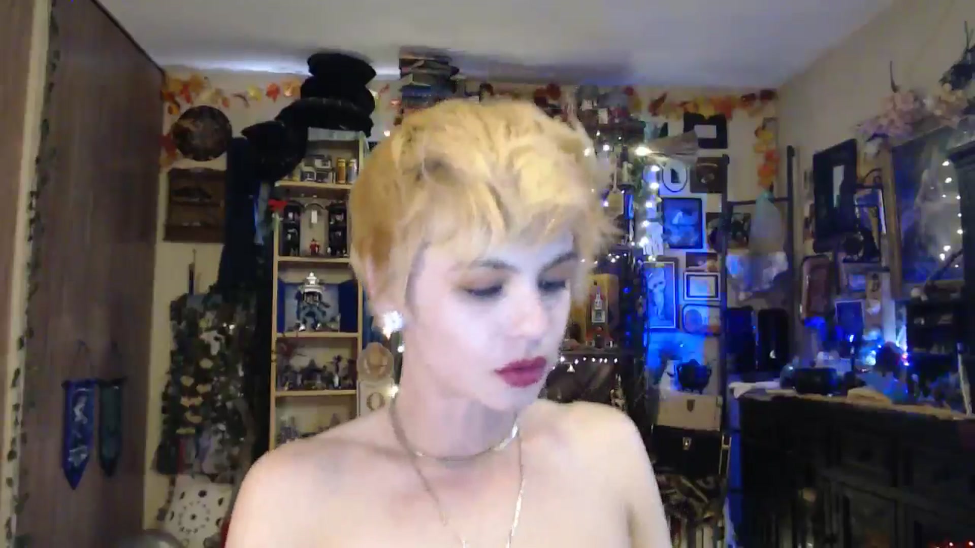 Gallery image thumbnail from Ancored's myfreecams stream on, 04/10/2025, 23:57 image 11 of 20