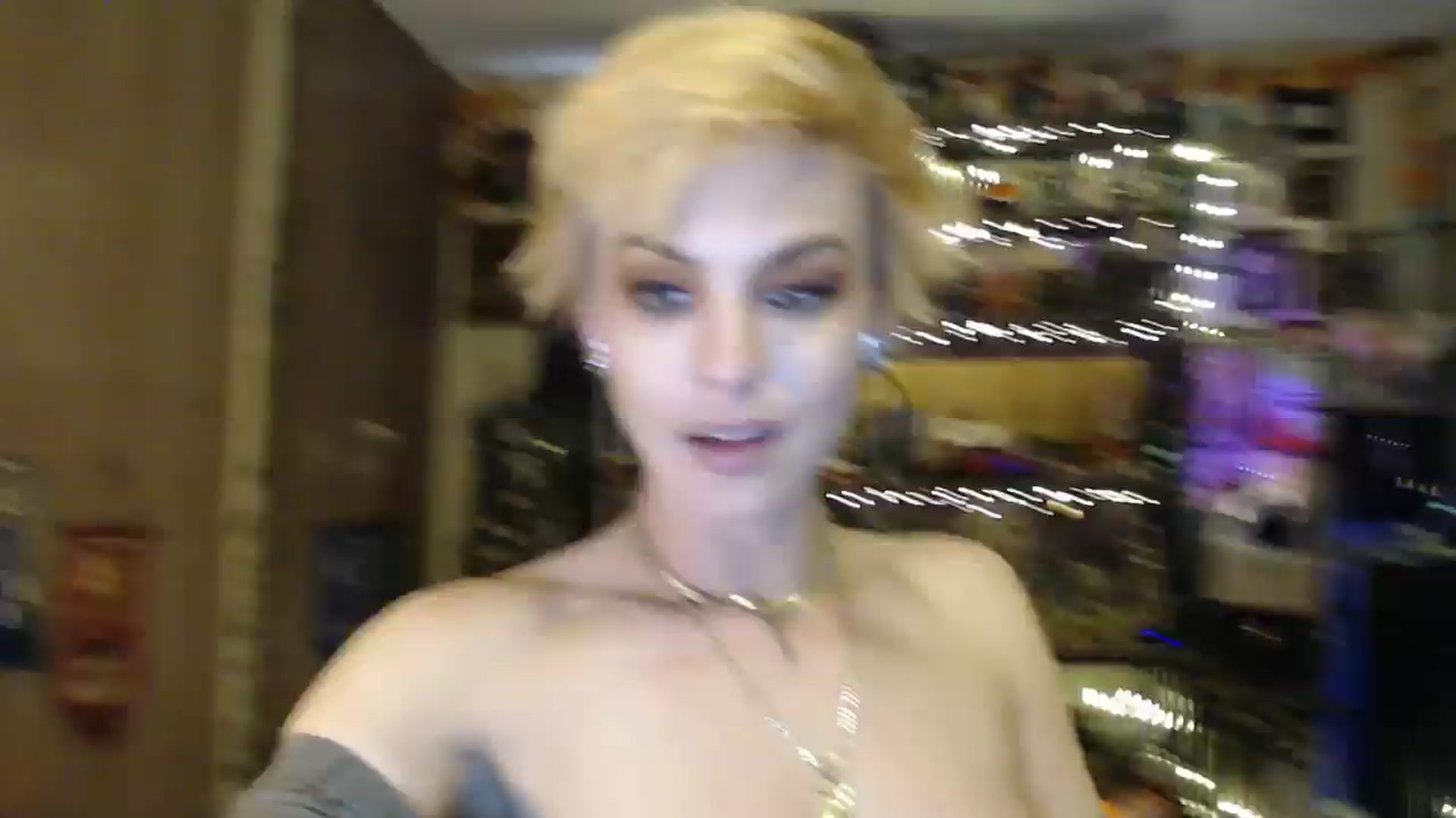 Gallery image thumbnail from Ancored's myfreecams stream on, 04/13/2025, 23:58 image 12 of 20