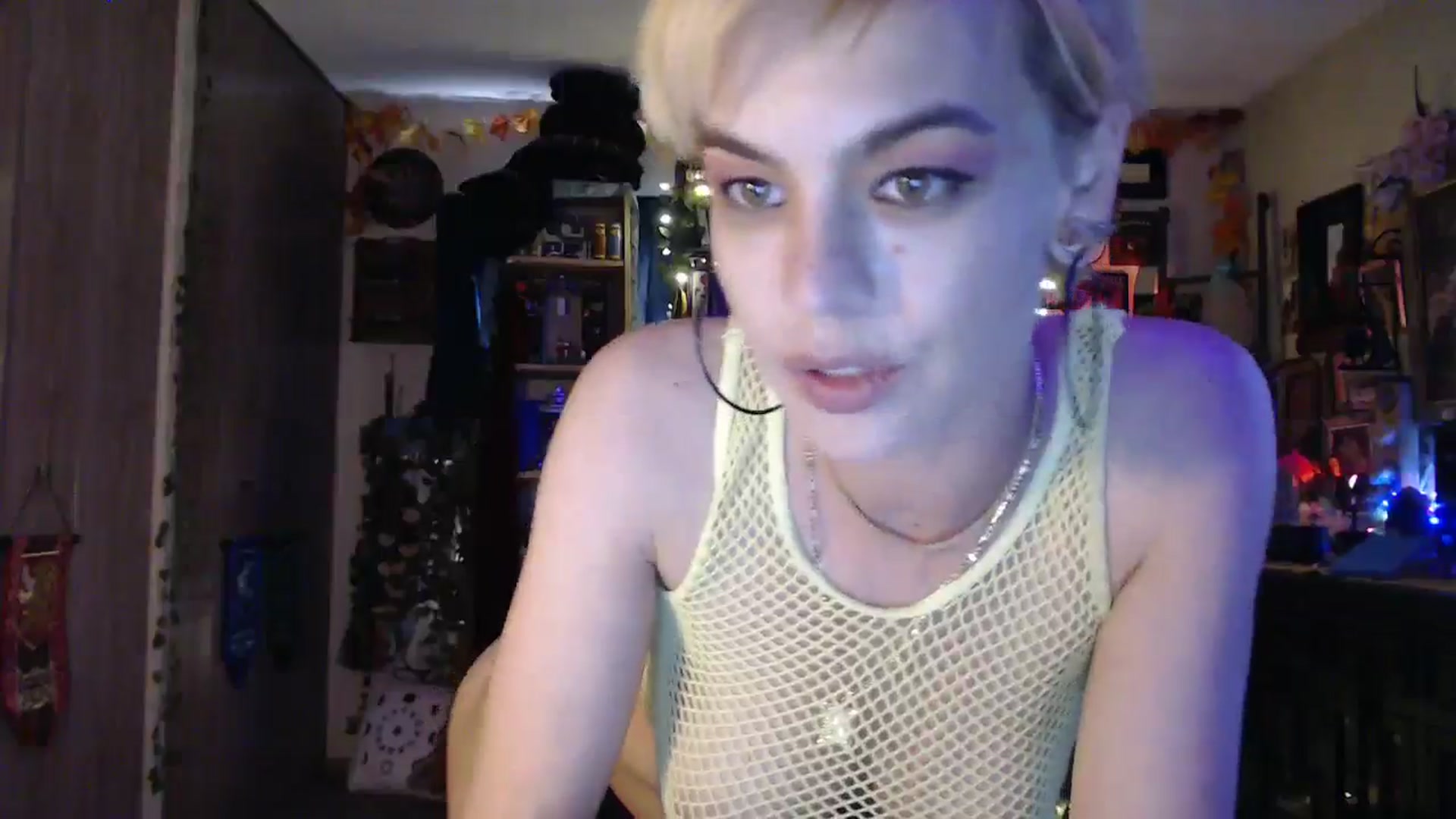 Gallery image thumbnail from Ancored's myfreecams stream on, 04/29/2025, 24:00 image 12 of 20