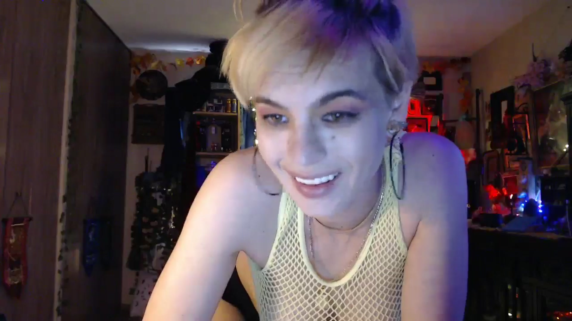 Gallery image thumbnail from Ancored's myfreecams stream on, 04/29/2025, 24:00 image 9 of 20