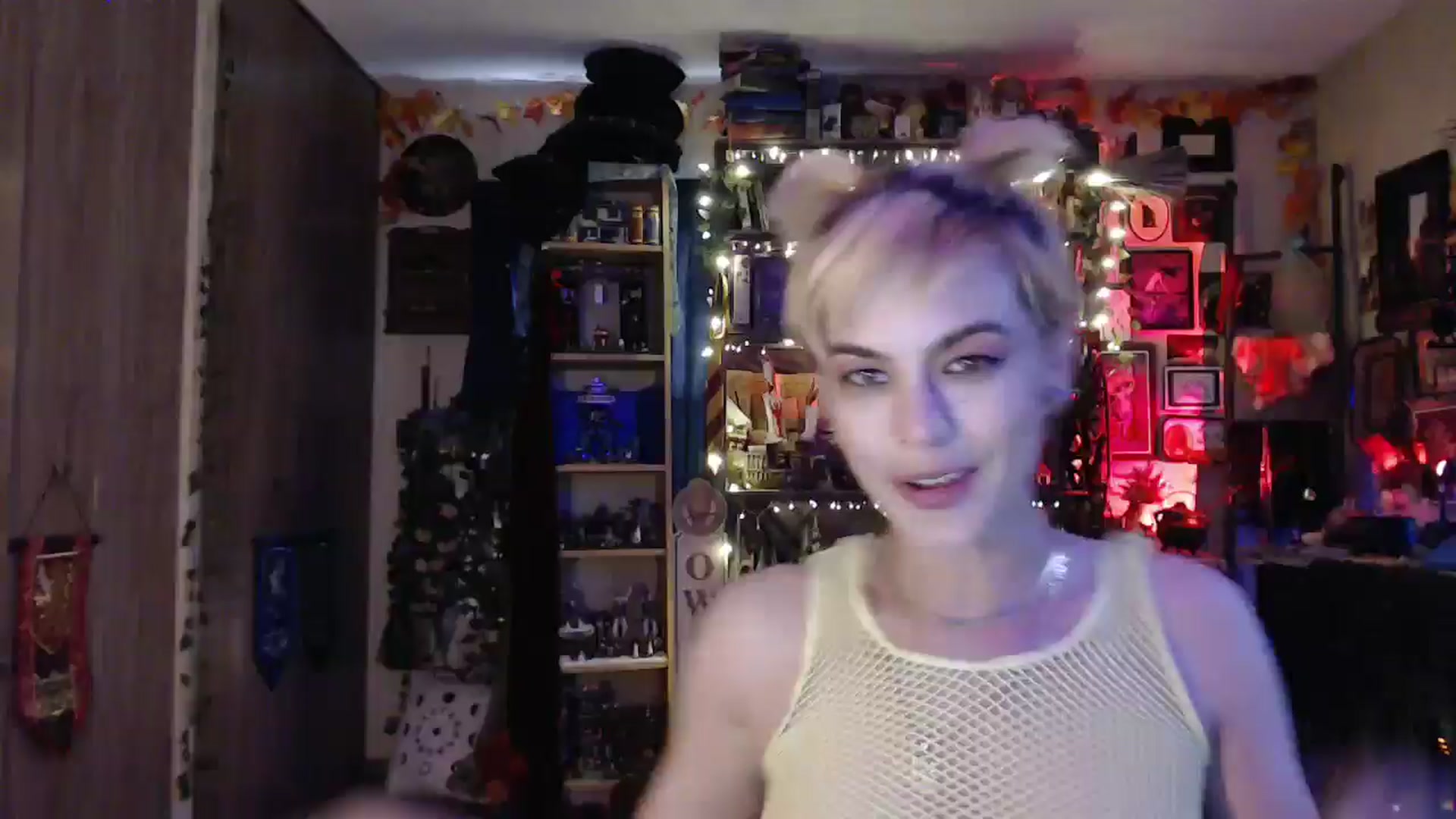Gallery image thumbnail from Ancored's myfreecams stream on, 04/29/2025, 24:24 image 1 of 20