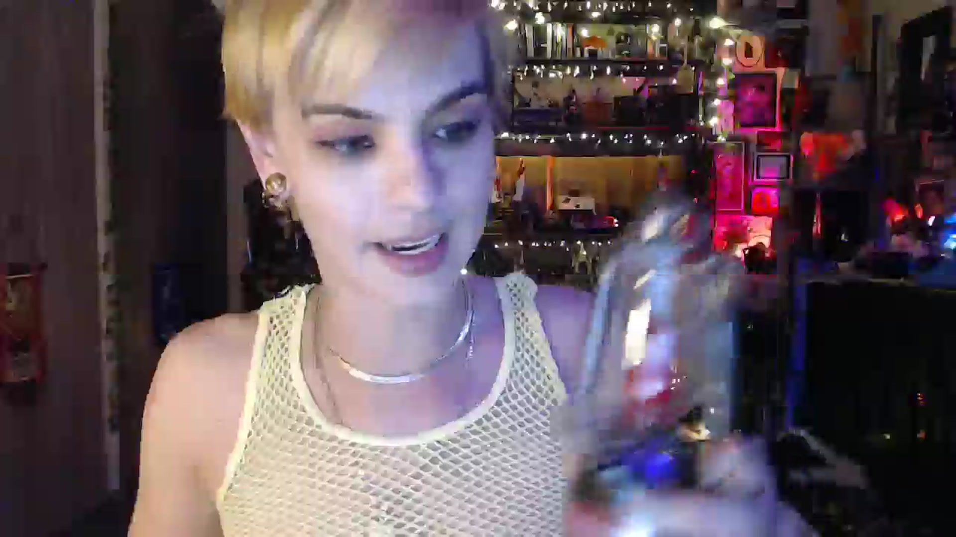 Gallery image thumbnail from Ancored's myfreecams stream on, 04/29/2025, 24:24 image 5 of 20