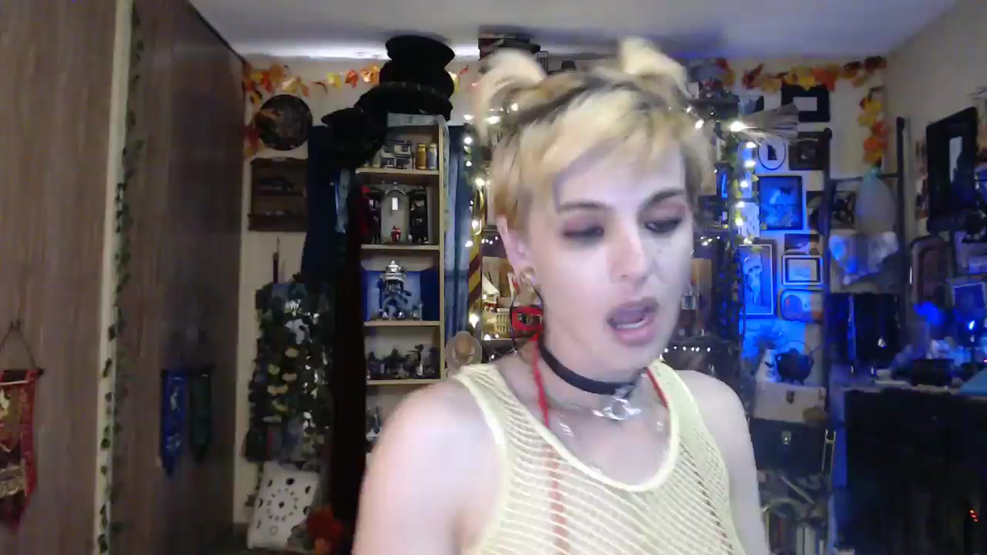 Gallery image thumbnail from Ancored's myfreecams stream on, 04/29/2025, 01:41 image 9 of 20
