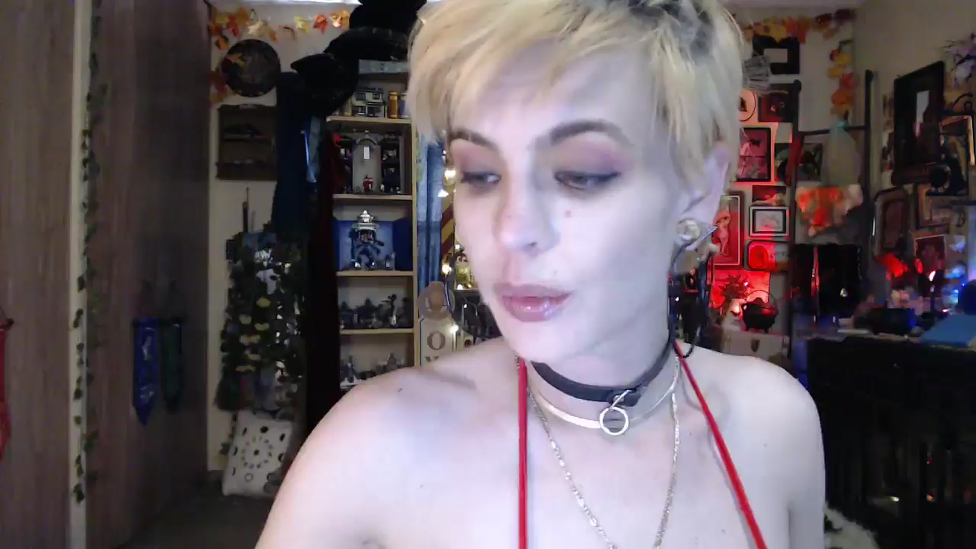 Gallery image thumbnail from Ancored's myfreecams stream on, 04/29/2025, 01:41 image 3 of 20