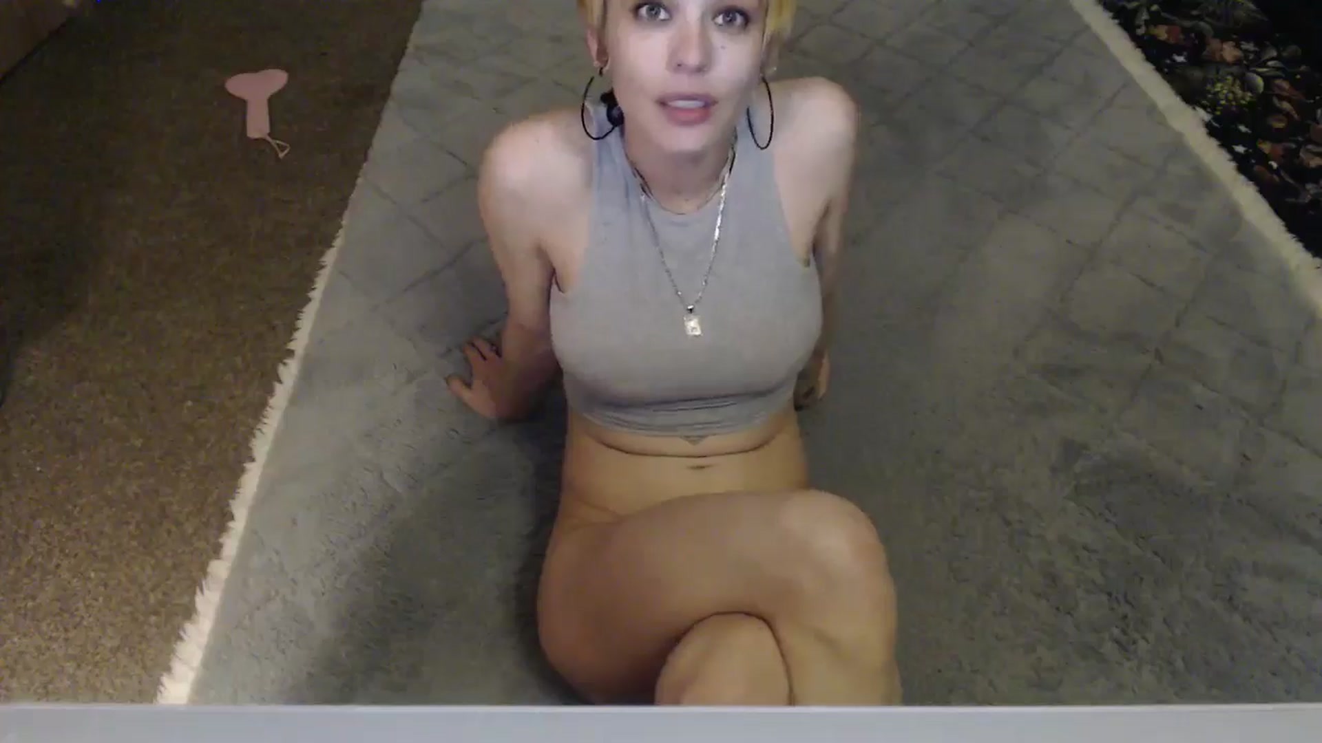 Gallery image thumbnail from Ancored's myfreecams stream on, 04/30/2025, 03:11 image 14 of 20