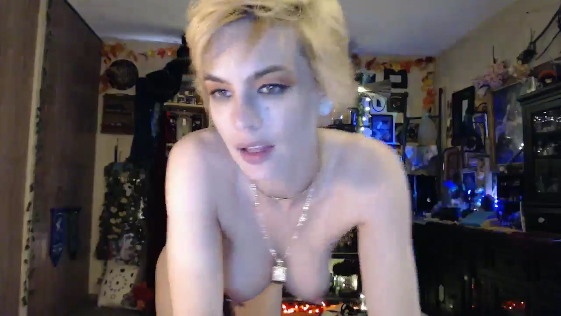 Gallery image thumbnail from Ancored's myfreecams stream on, 05/01/2025, 24:28 image 3 of 20