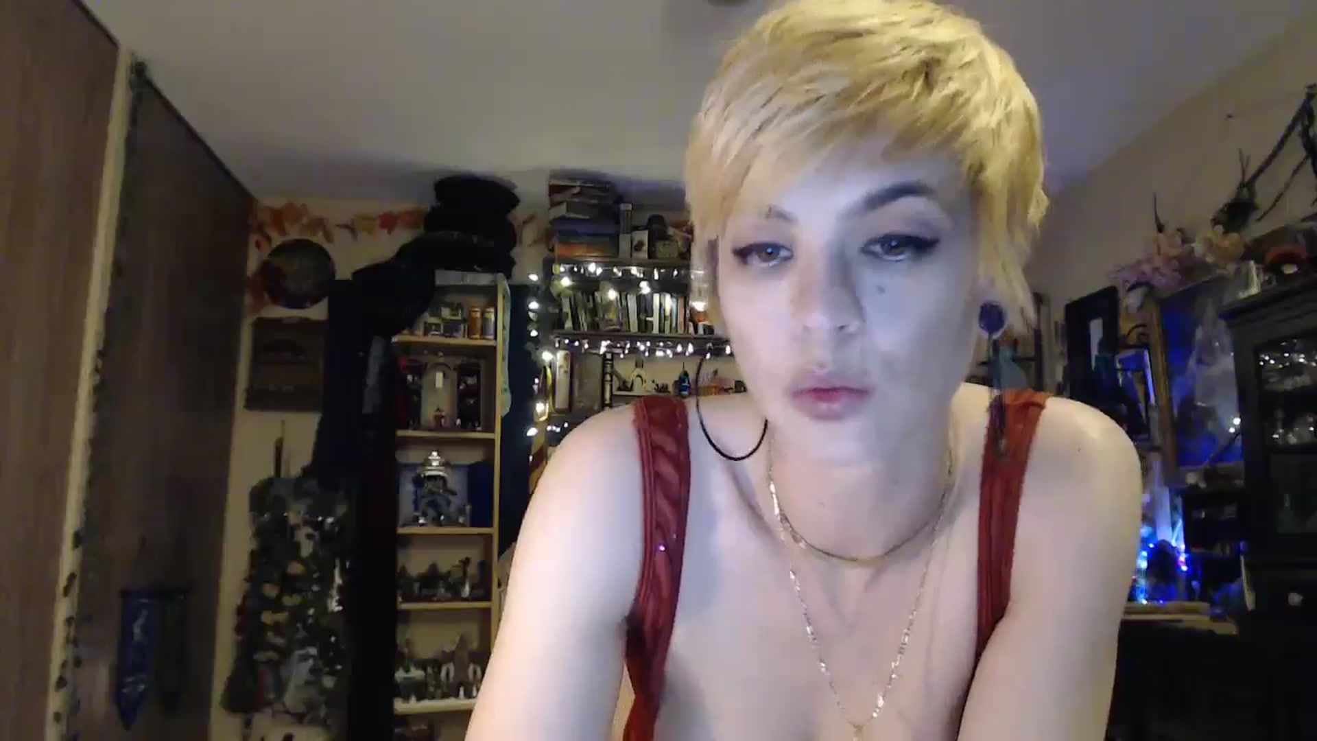 Gallery image thumbnail from Ancored's myfreecams stream on, 05/06/2025, 01:20 image 3 of 20