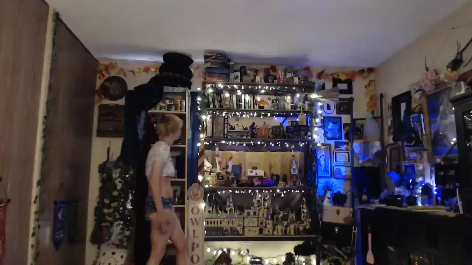 Gallery image thumbnail from Ancored's myfreecams stream on, 05/11/2025, 23:51 image 14 of 20