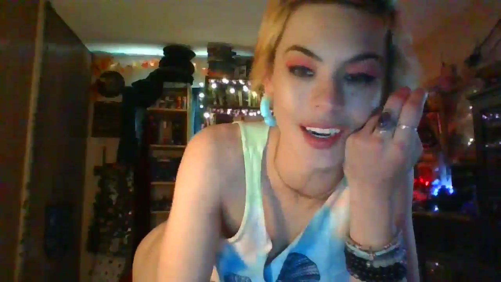 Gallery image thumbnail from Ancored's myfreecams stream on, 05/20/2025, 19:18 image 6 of 20