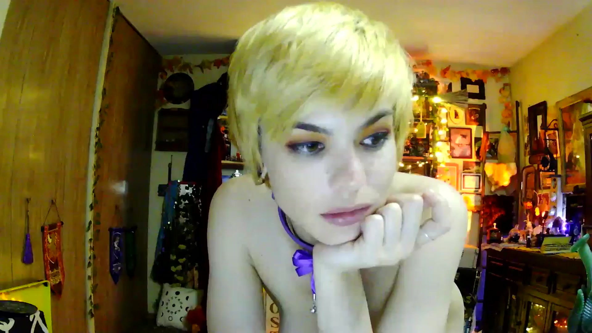 Gallery image thumbnail from Ancored's myfreecams stream on, 05/26/2025, 02:56 image 2 of 20