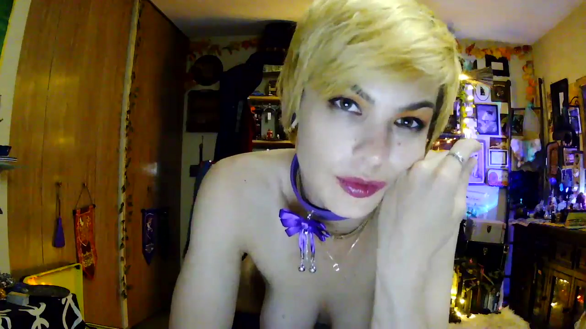 Gallery image thumbnail from Ancored's myfreecams stream on, 05/26/2025, 02:56 image 19 of 20