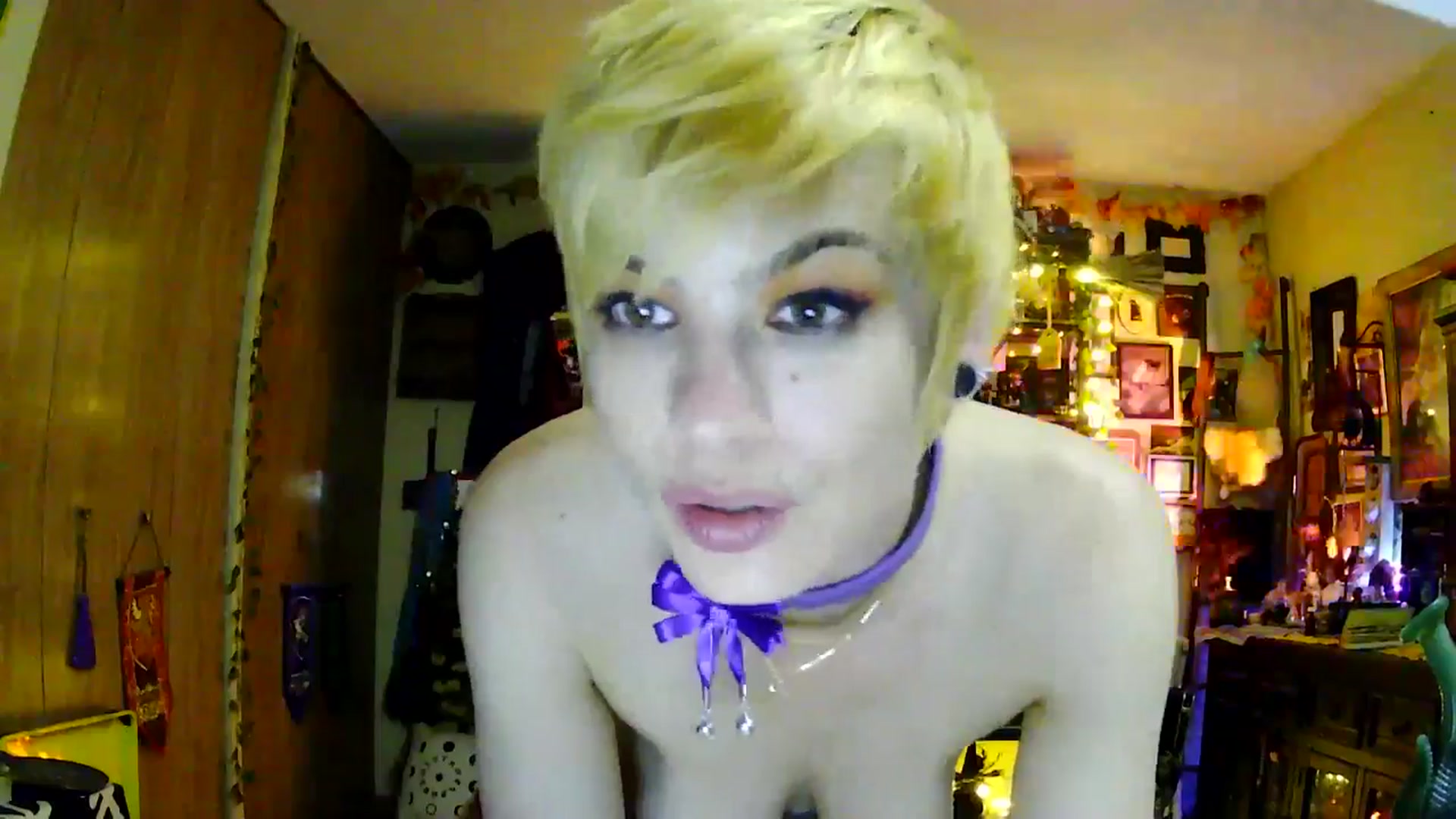 Gallery image thumbnail from Ancored's myfreecams stream on, 05/26/2025, 02:56 image 11 of 20