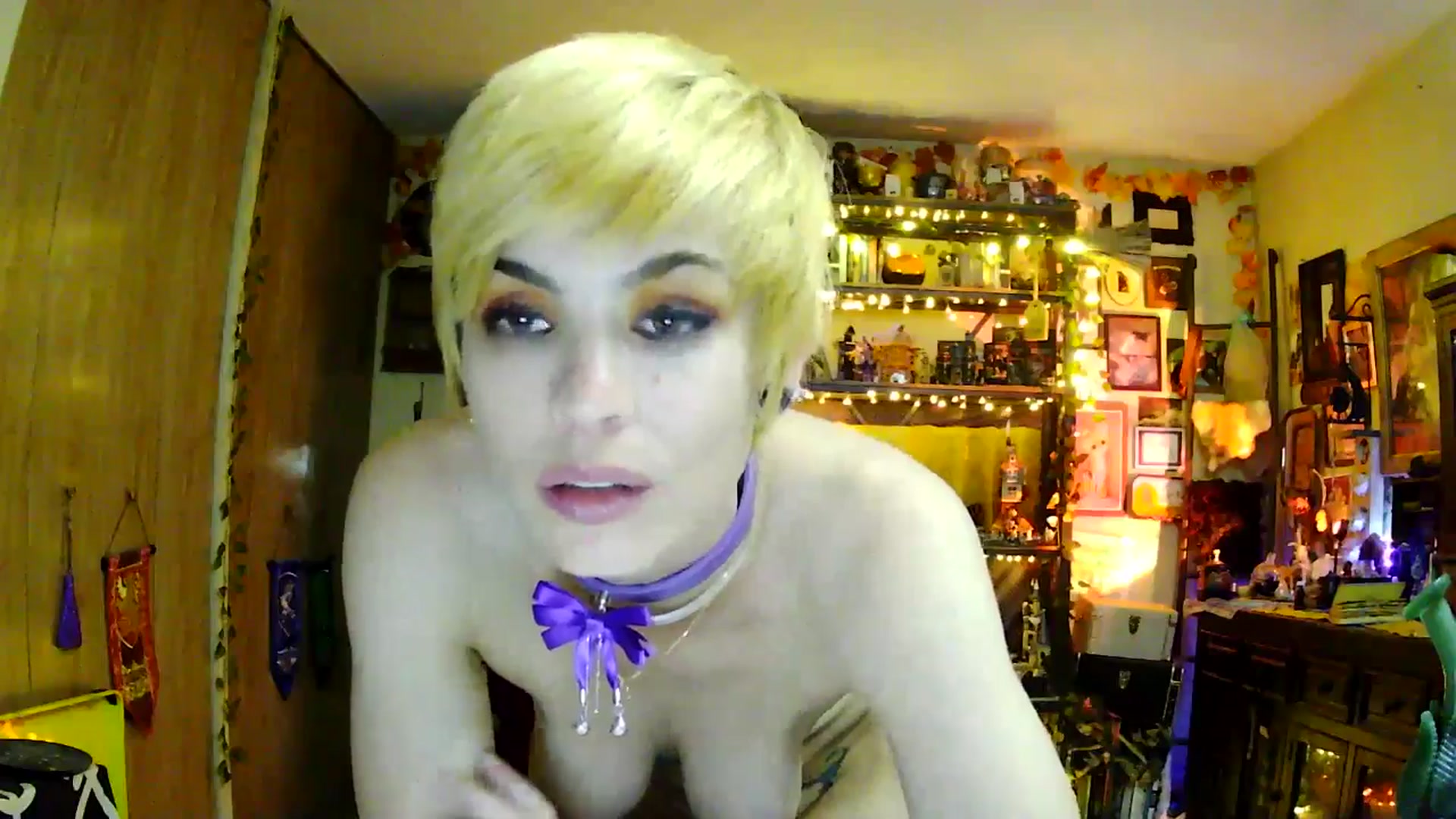 Gallery image thumbnail from Ancored's myfreecams stream on, 05/26/2025, 02:56 image 3 of 20