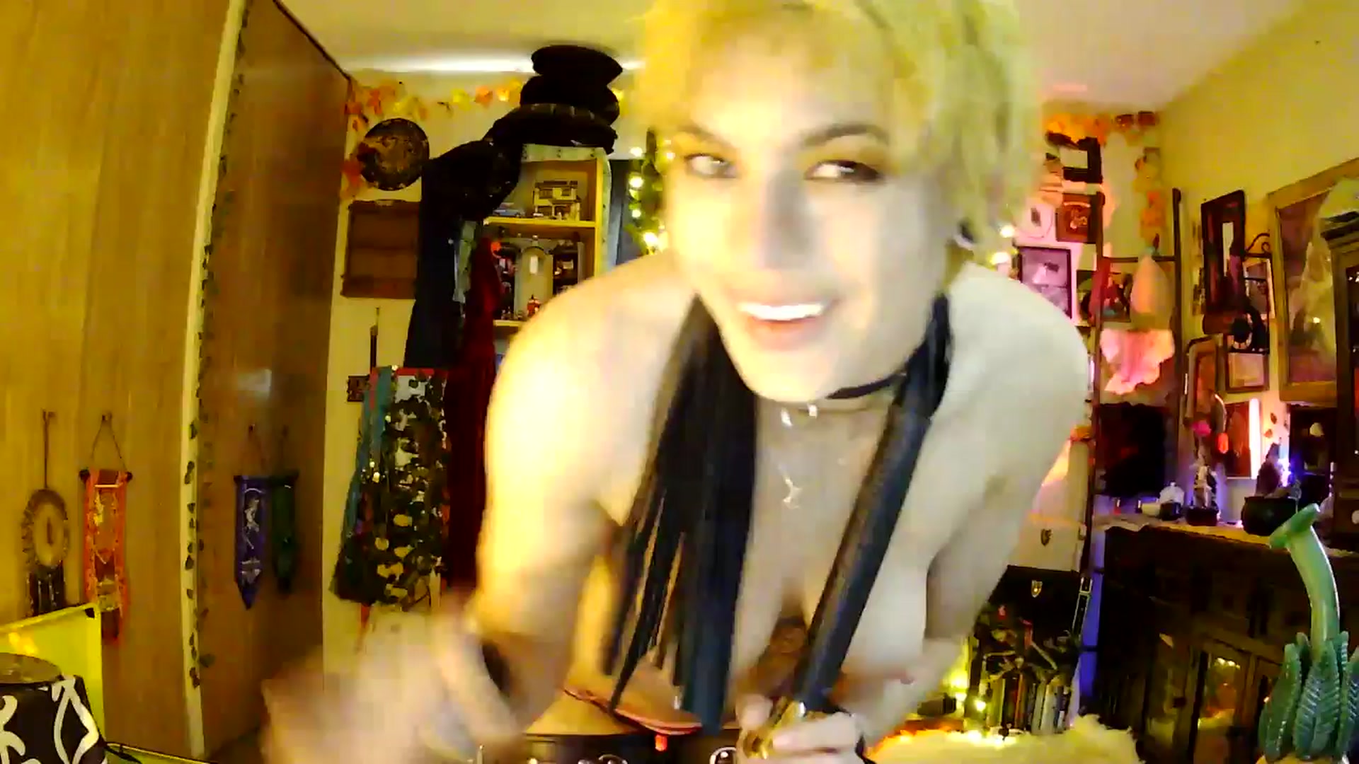 Gallery image thumbnail from Ancored's myfreecams stream on, 05/26/2025, 23:59 image 1 of 20