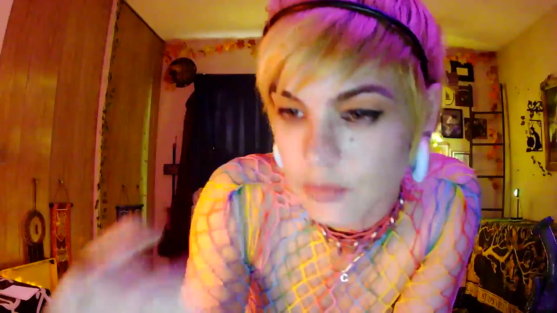 Gallery image thumbnail from Ancored's myfreecams stream on, 06/01/2025, 03:01 image 14 of 20