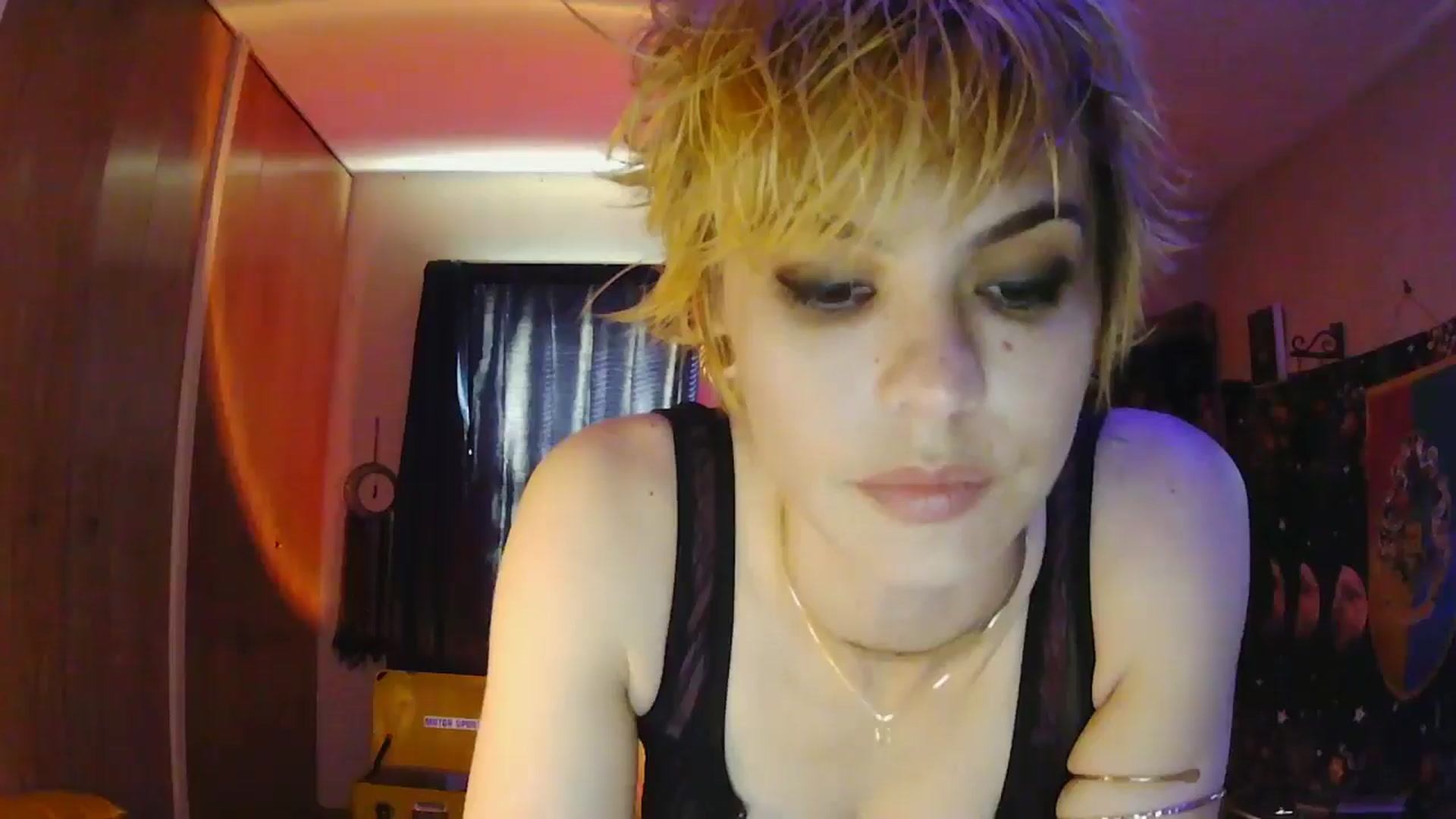 Gallery image thumbnail from Ancored's myfreecams stream on, 06/07/2025, 24:41 image 1 of 20