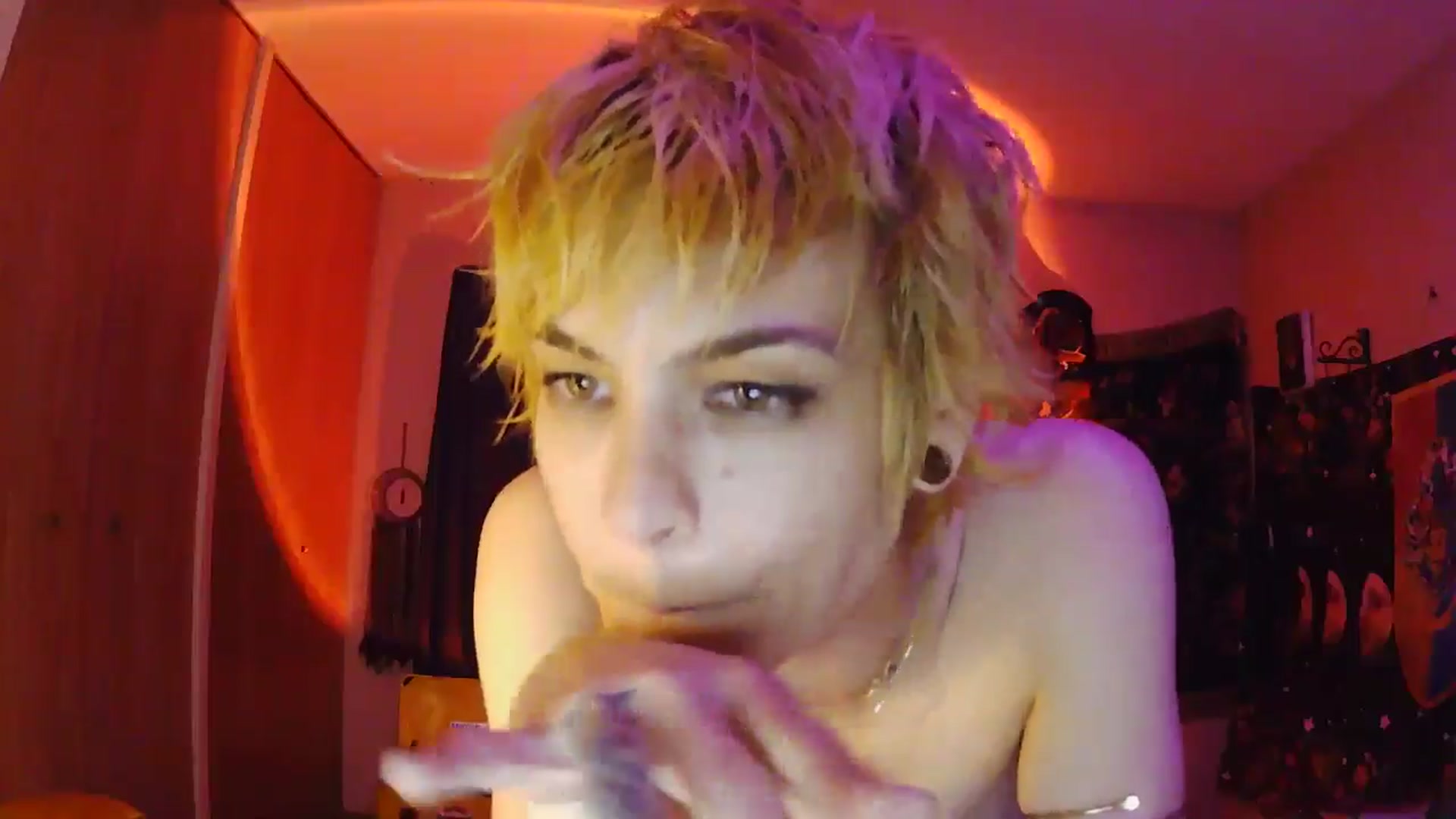 Gallery image thumbnail from Ancored's myfreecams stream on, 06/07/2025, 04:03 image 4 of 20