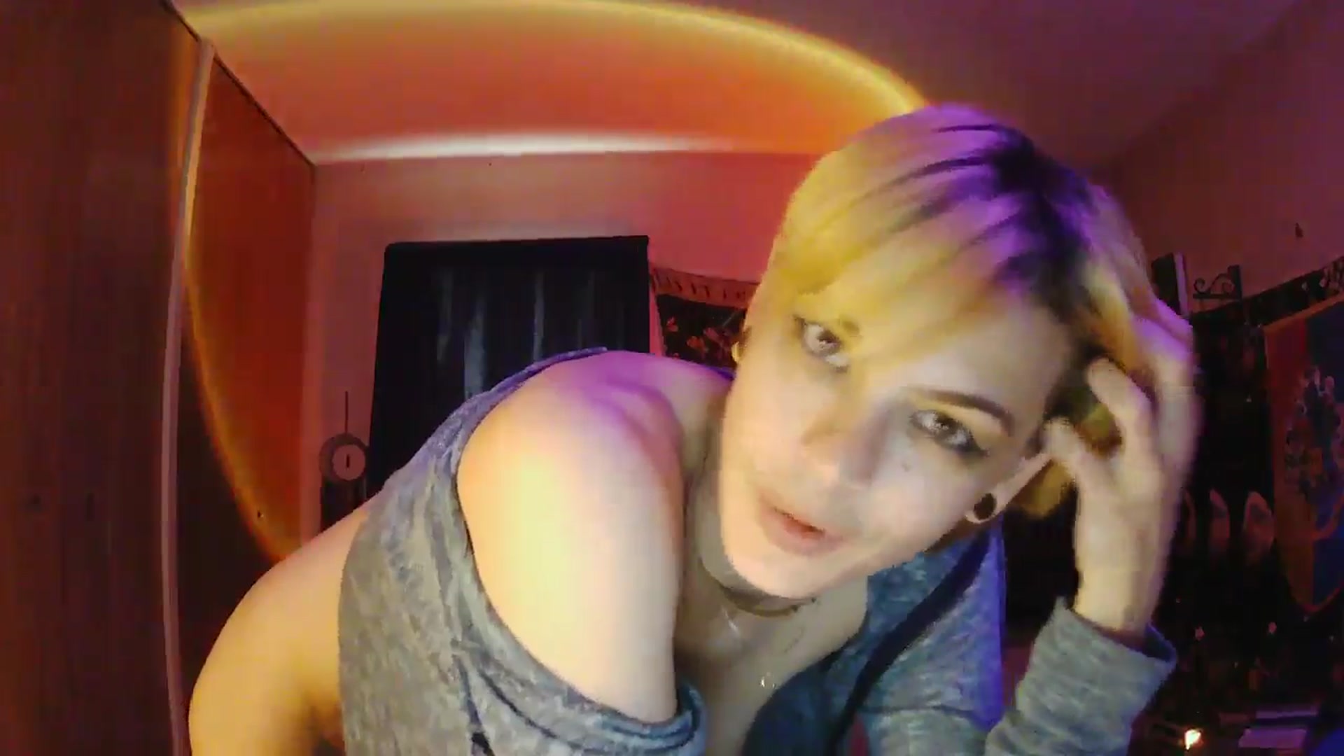 Gallery image thumbnail from Ancored's myfreecams stream on, 06/08/2025, 02:47 image 6 of 20