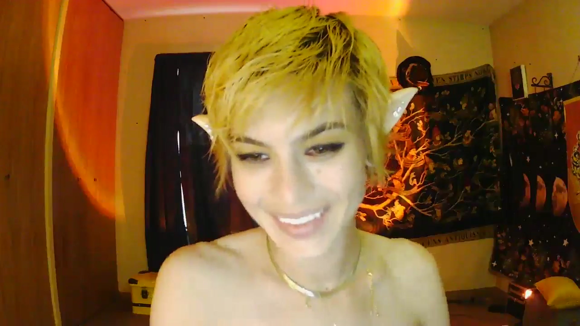 Gallery image thumbnail from Ancored's myfreecams stream on, 06/09/2025, 02:24 image 11 of 20