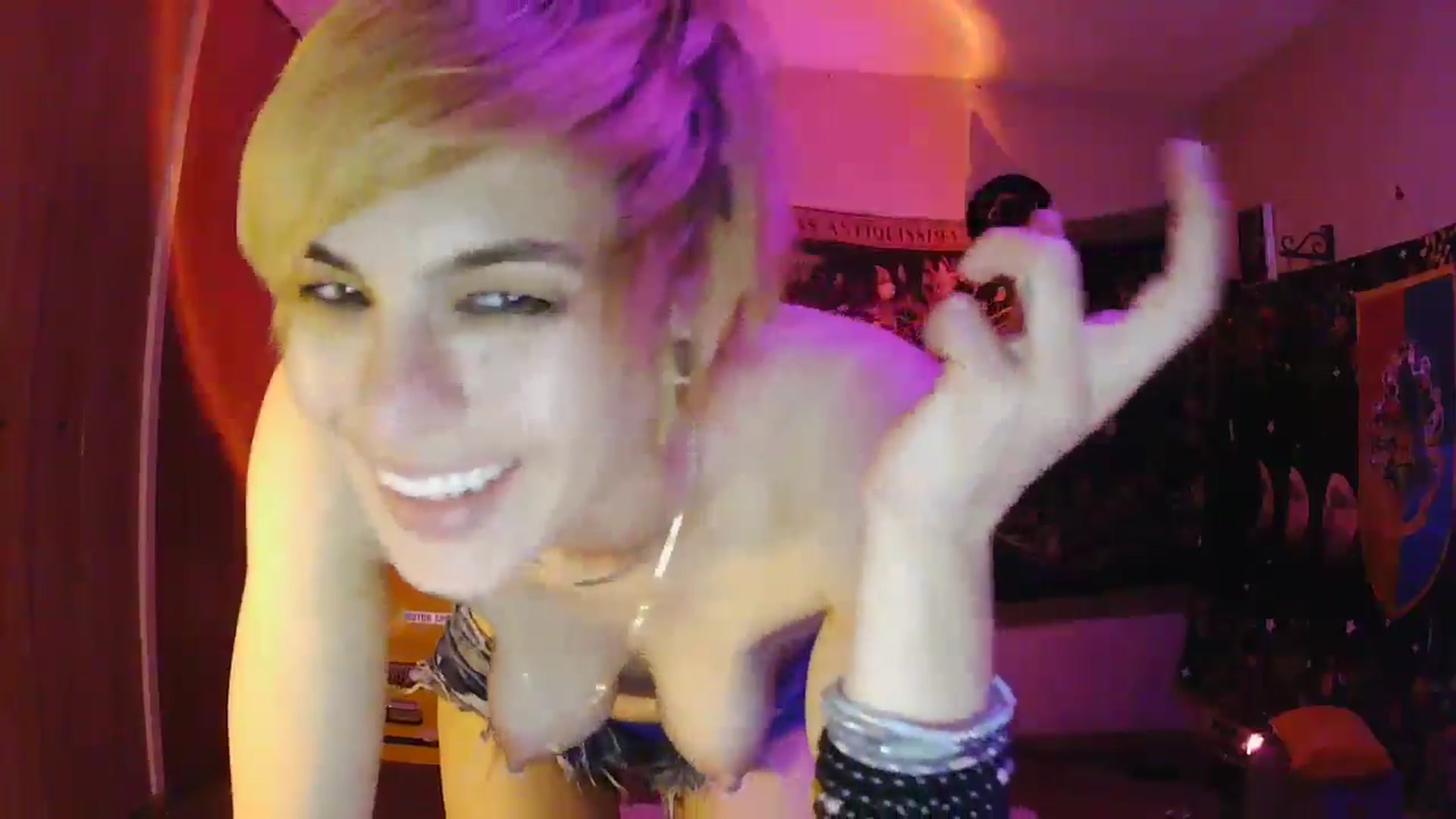 Gallery image thumbnail from Ancored's myfreecams stream on, 06/11/2025, 06:03 image 8 of 20