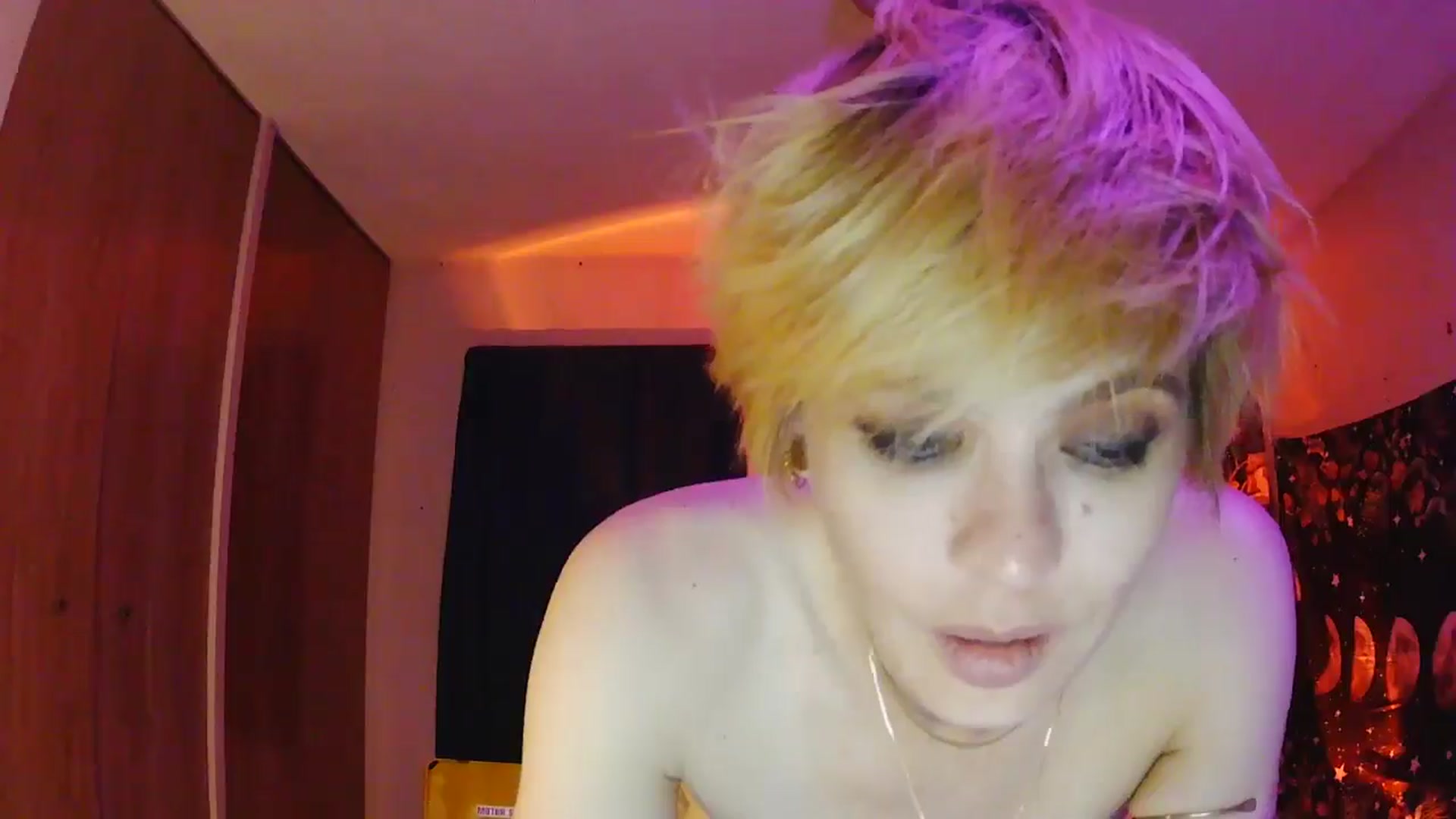 Gallery image thumbnail from Ancored's myfreecams stream on, 06/12/2025, 05:54 image 10 of 20