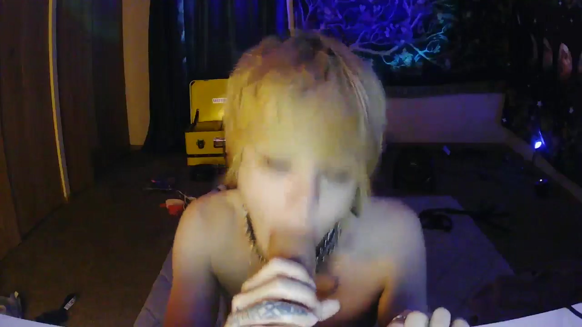 Gallery image thumbnail from Ancored's myfreecams stream on, 06/23/2025, 02:05 image 14 of 20