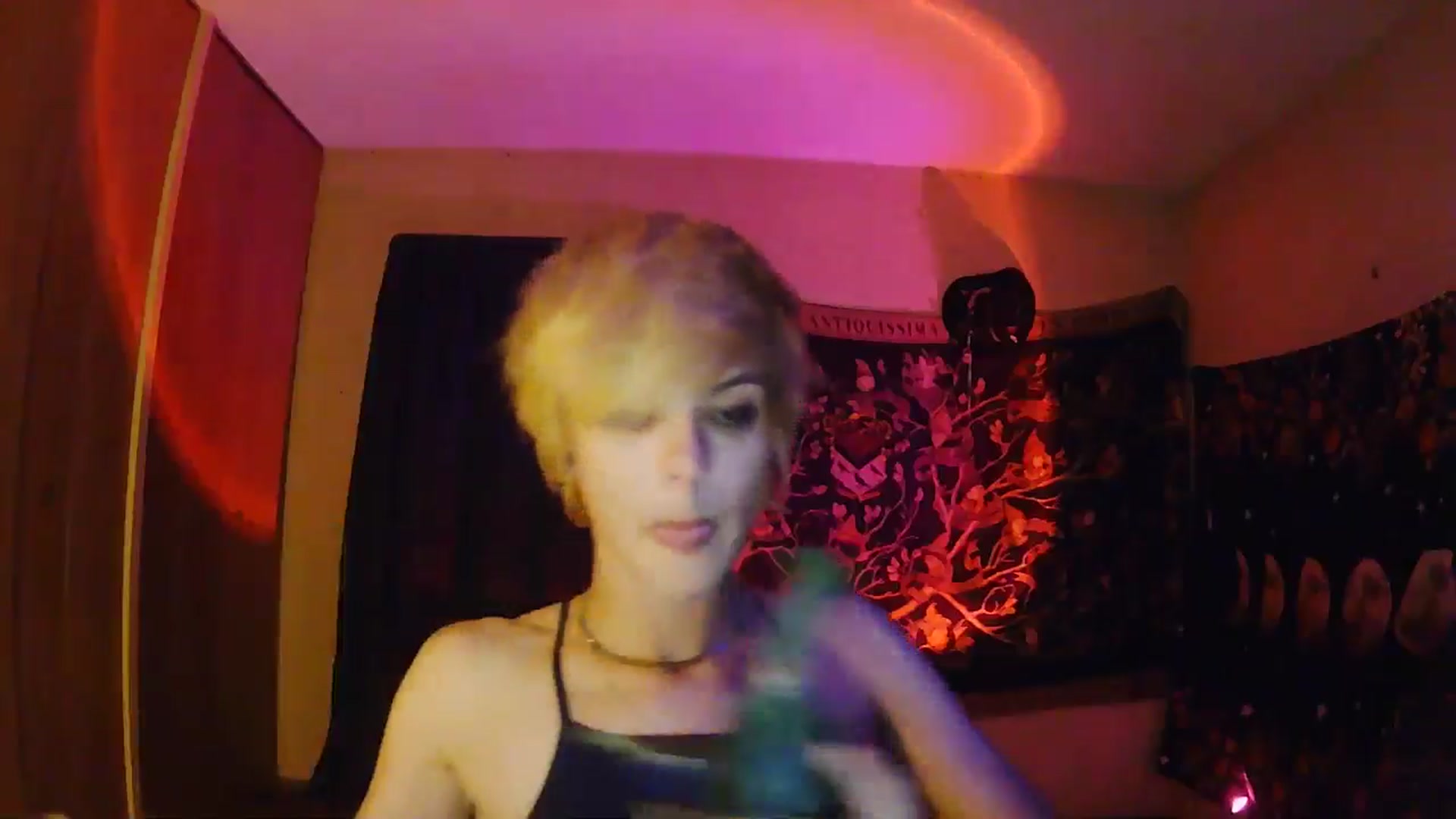 Gallery image thumbnail from Ancored's myfreecams stream on, 06/23/2025, 04:37 image 3 of 20