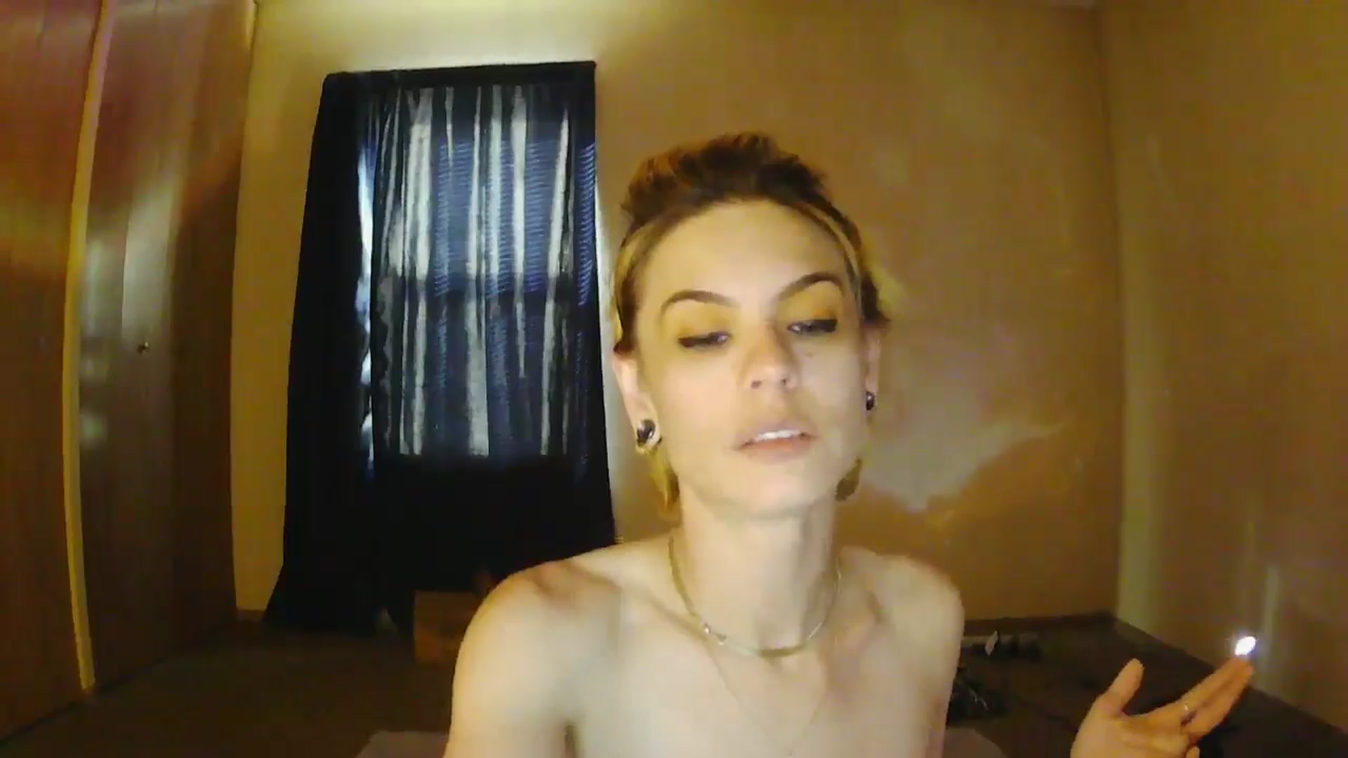 Gallery image thumbnail from Ancored's myfreecams stream on, 06/26/2025, 24:01 image 17 of 20