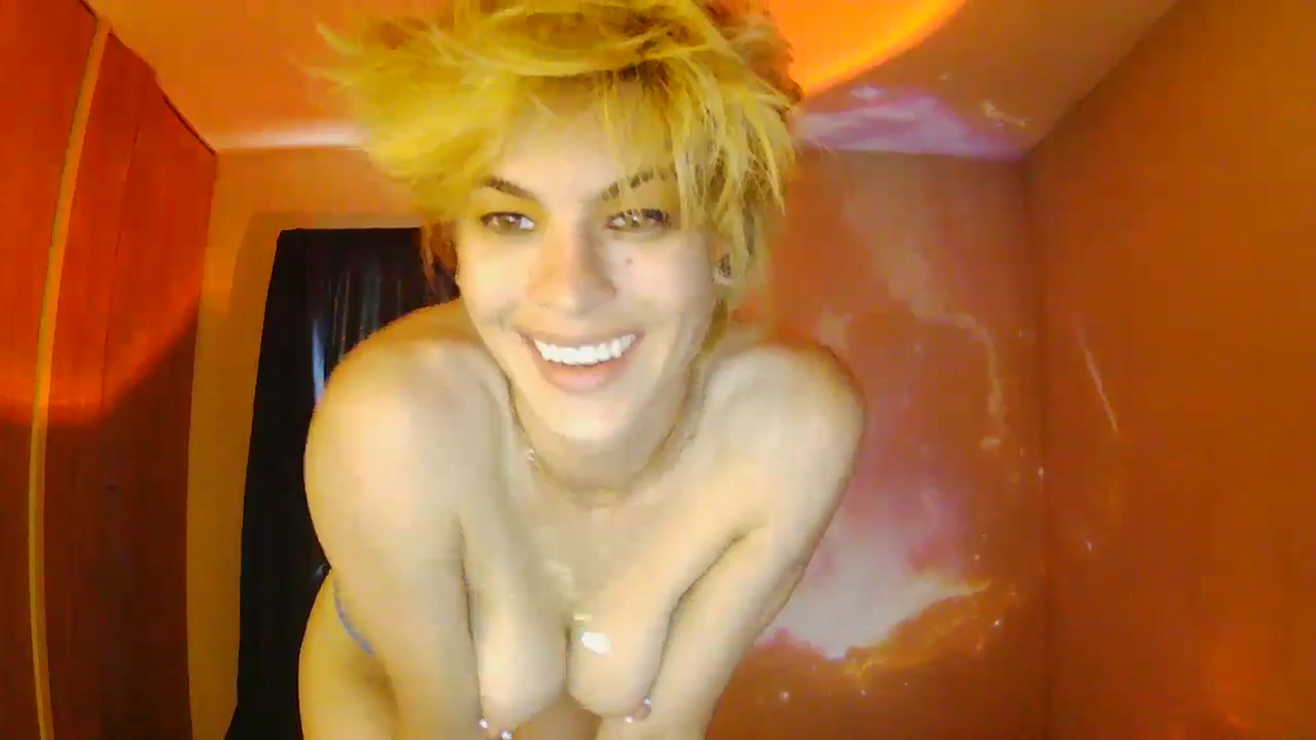 Gallery image thumbnail from Ancored's myfreecams stream on, 06/26/2025, 02:28 image 3 of 20