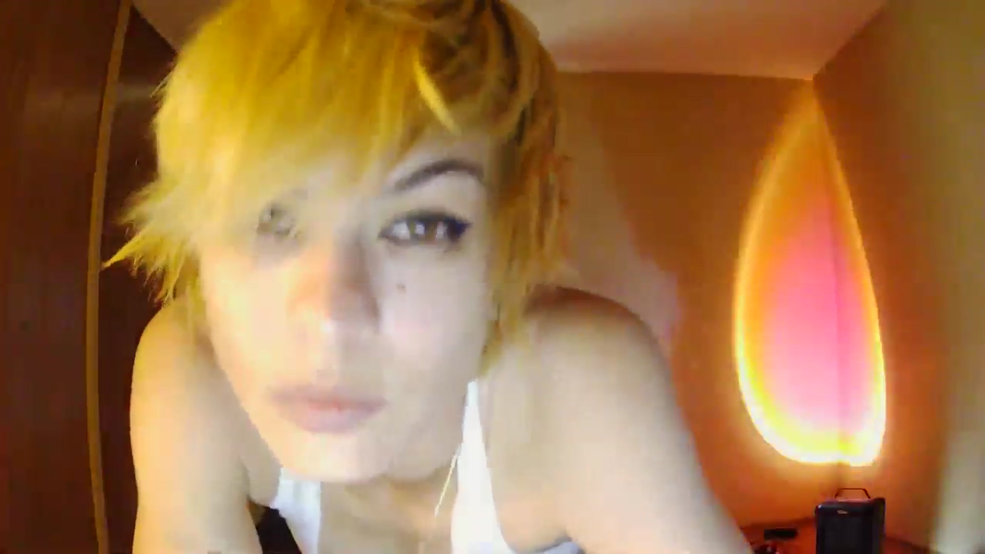 Gallery image thumbnail from Ancored's myfreecams stream on, 06/28/2025, 23:23 image 19 of 20
